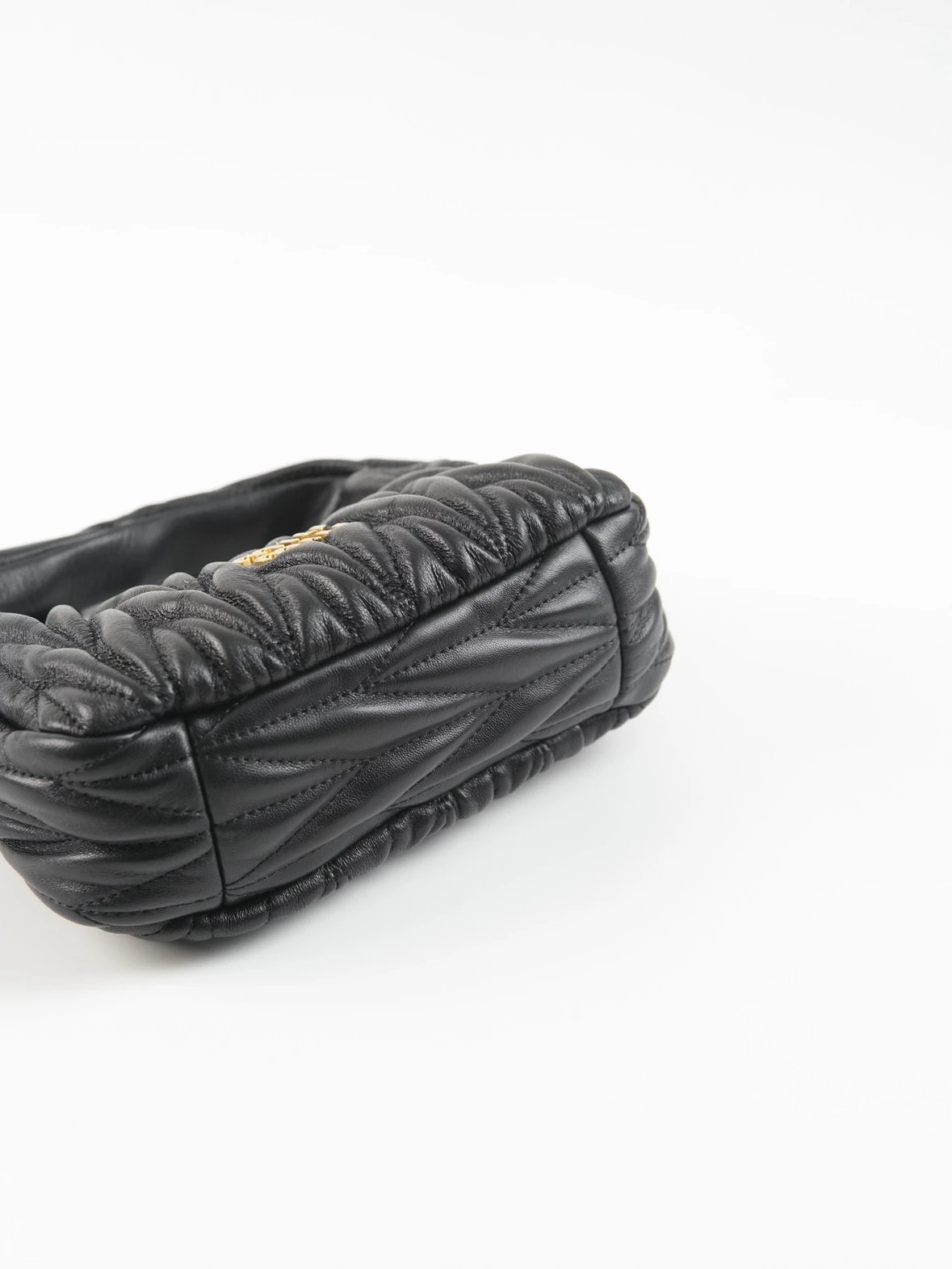 Item ID 8485 Haute couture series - Miu Miu -Wander series -“ Imported lambskin ”“