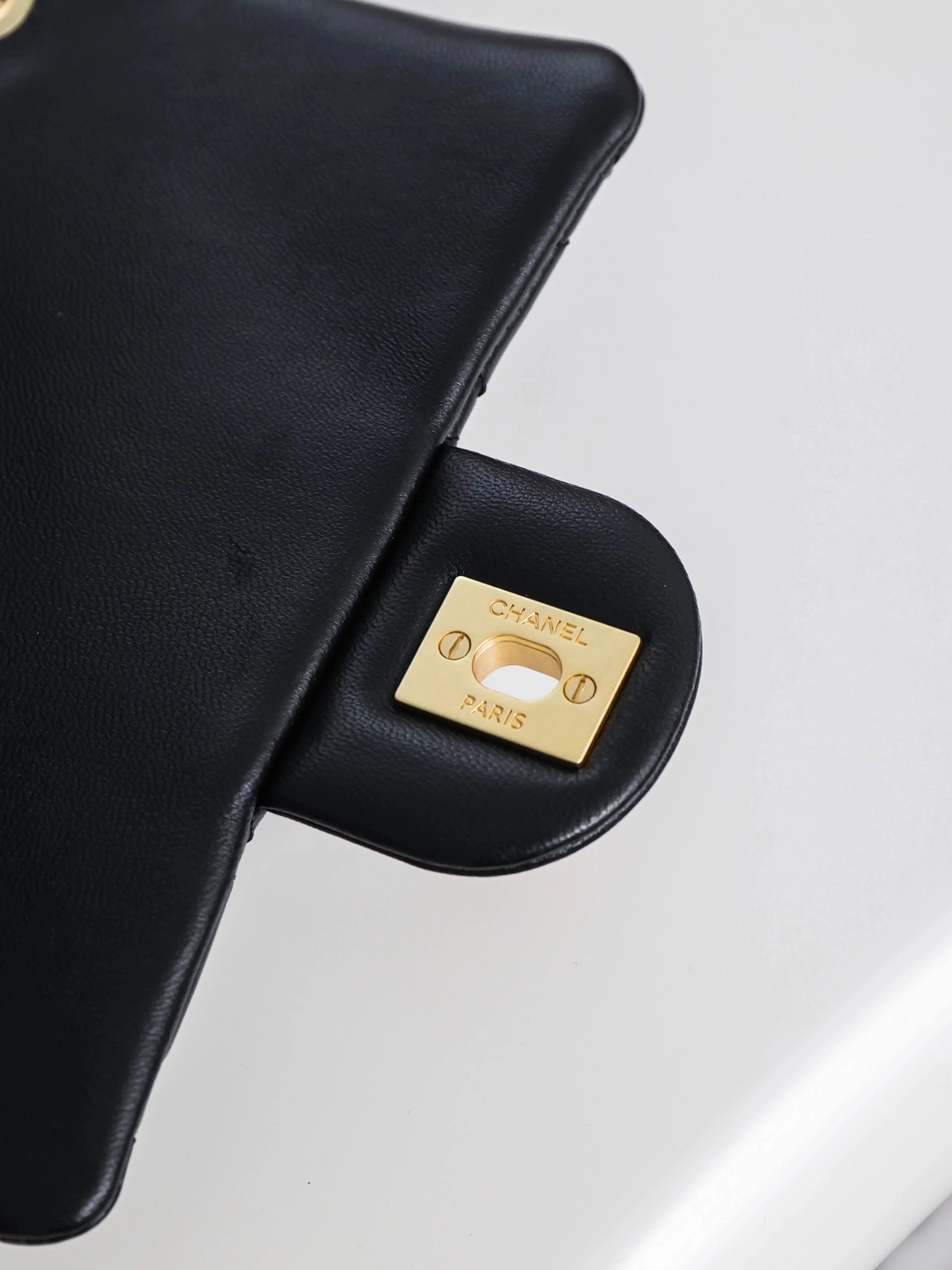 Item ID 8460 CHANEL - Classic Chain Bag - Mini Golden Bead Square Fat Flip Bag - Sm