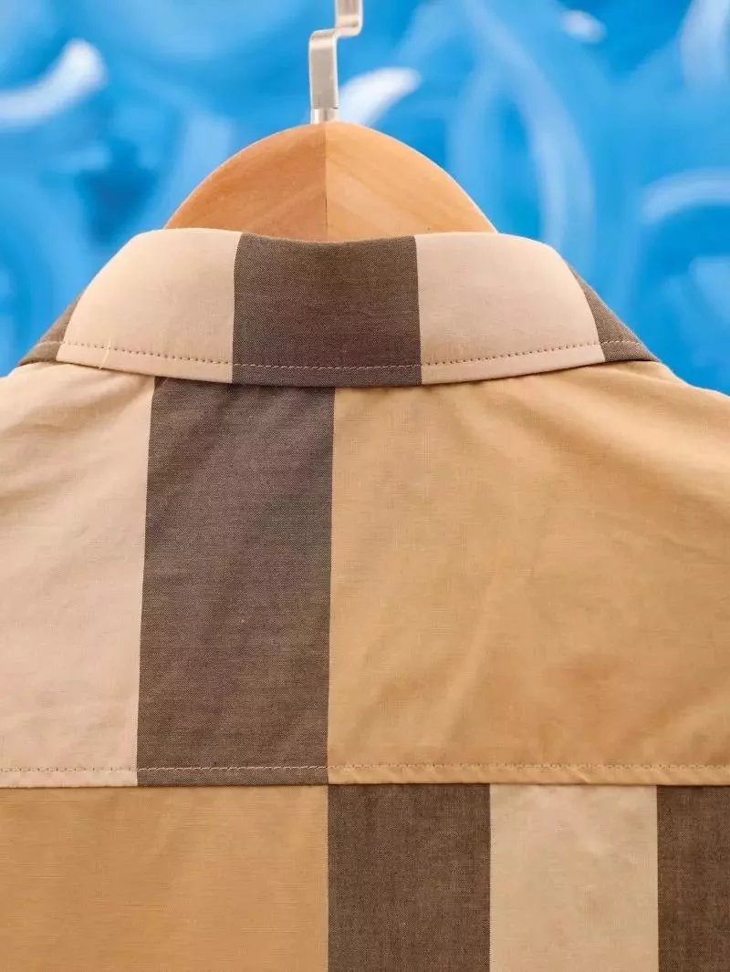 Item ID 8218 BURBERRY- Burberry -23ss- new shirt - large plaid shirt -Vintage long