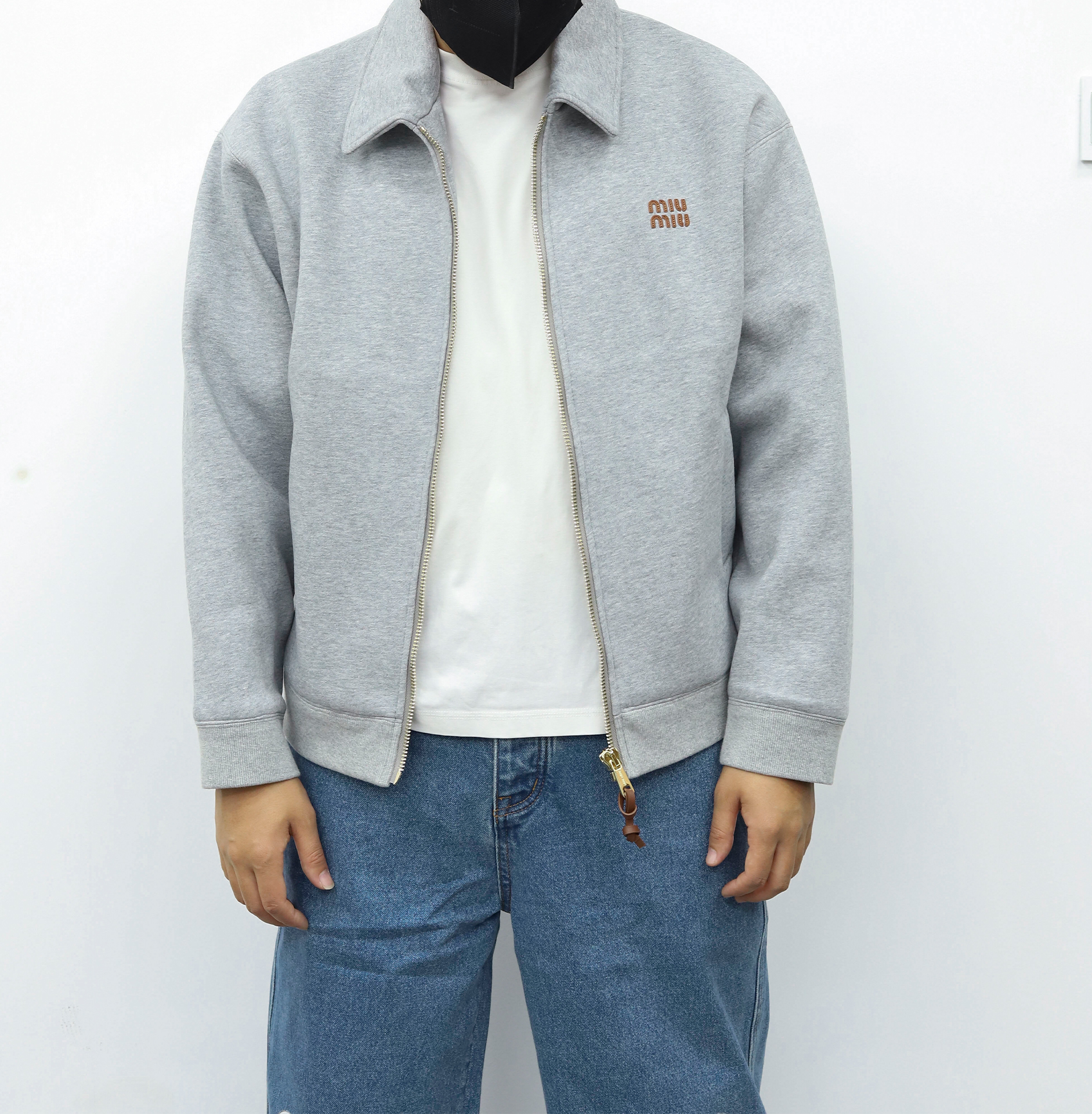 MiuMiu领子拉链外套 灰色