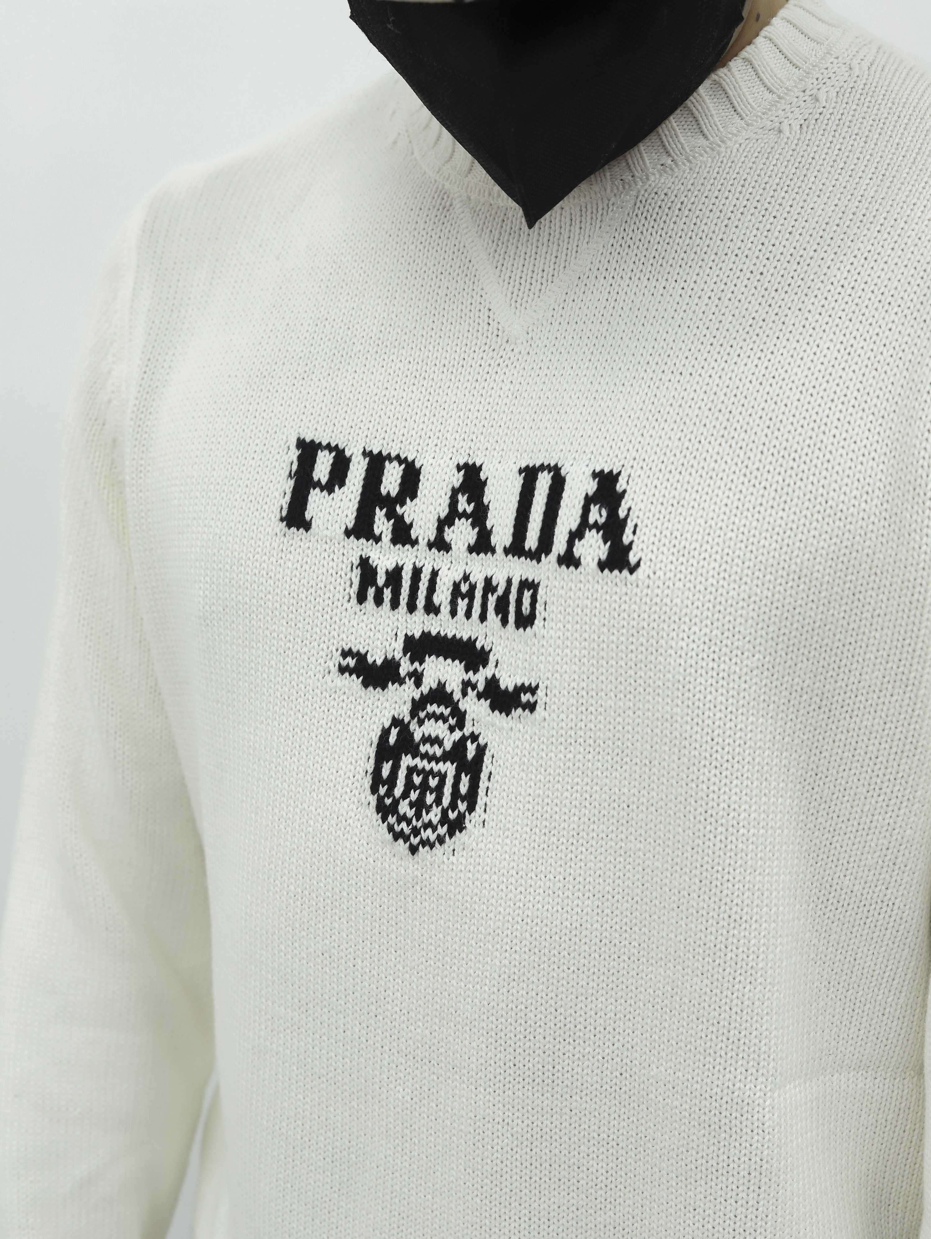 PRADA圆领毛衣 黑色