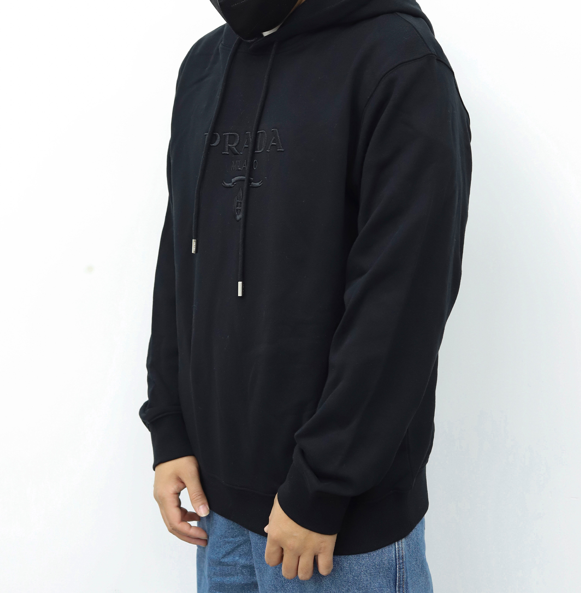 PRADA连帽抽绳卫衣 黑色