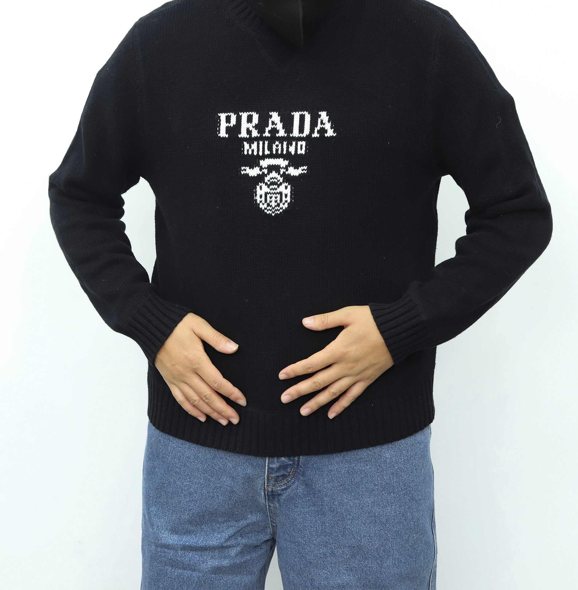 PRADA圆领毛衣 黑色
