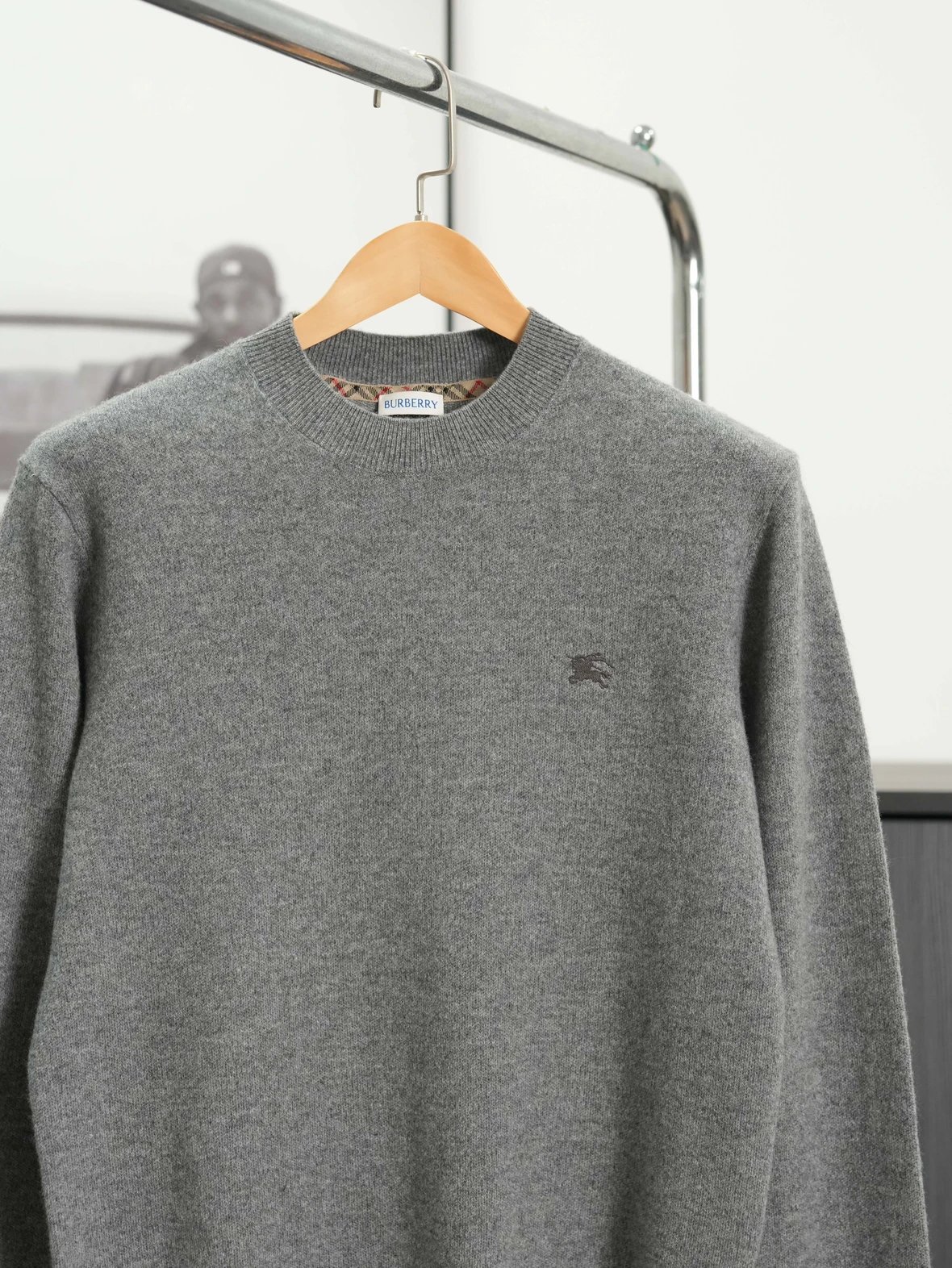 Item ID 8074 BBR Cashmere wool crew neck sweater “90% wool ➕10% Cashmere ”- Basulan