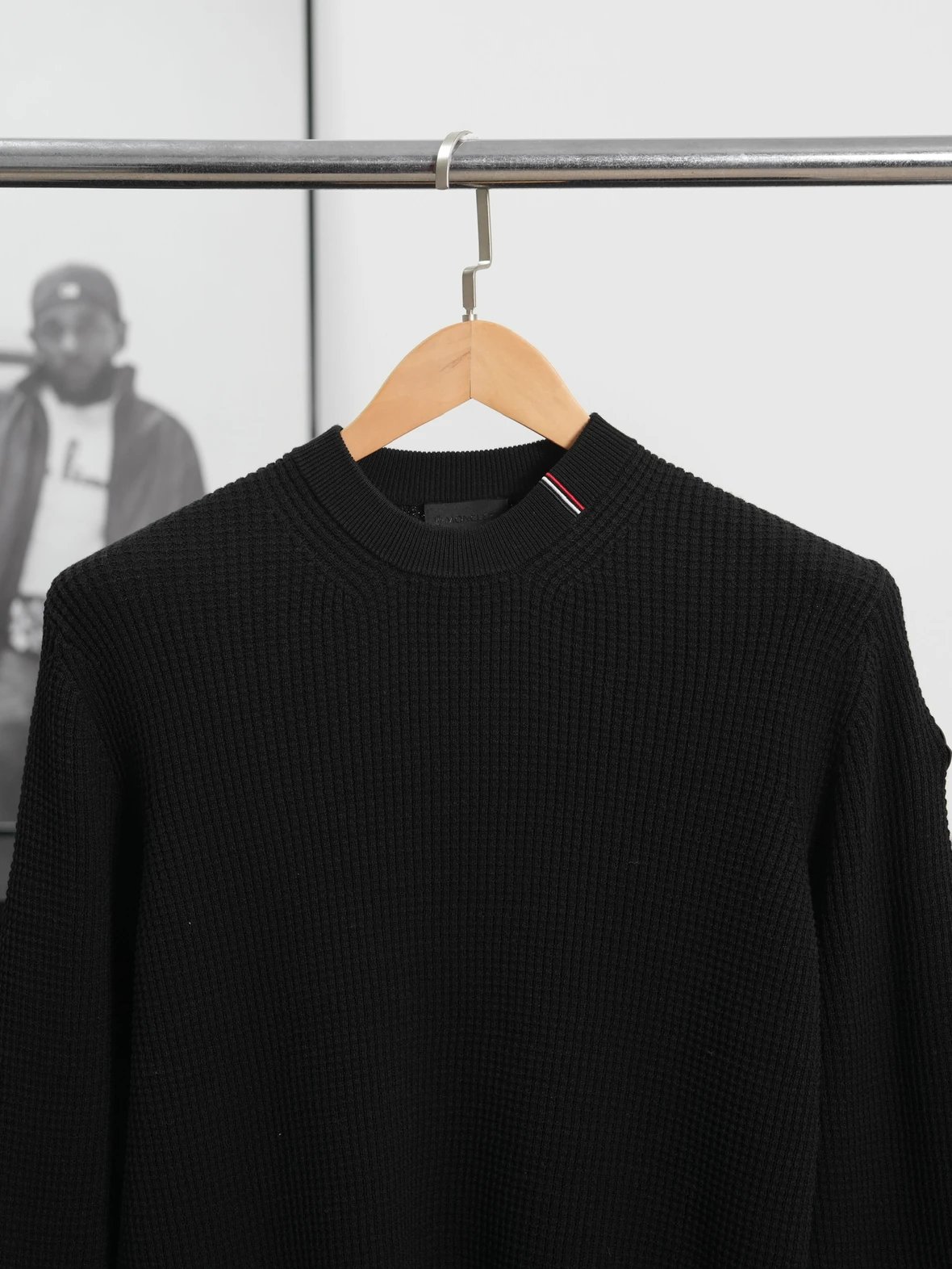Item ID 8177 CottonSweater _3D Waffle_ Three Color Logo Round Neck Long Sleeve Knit