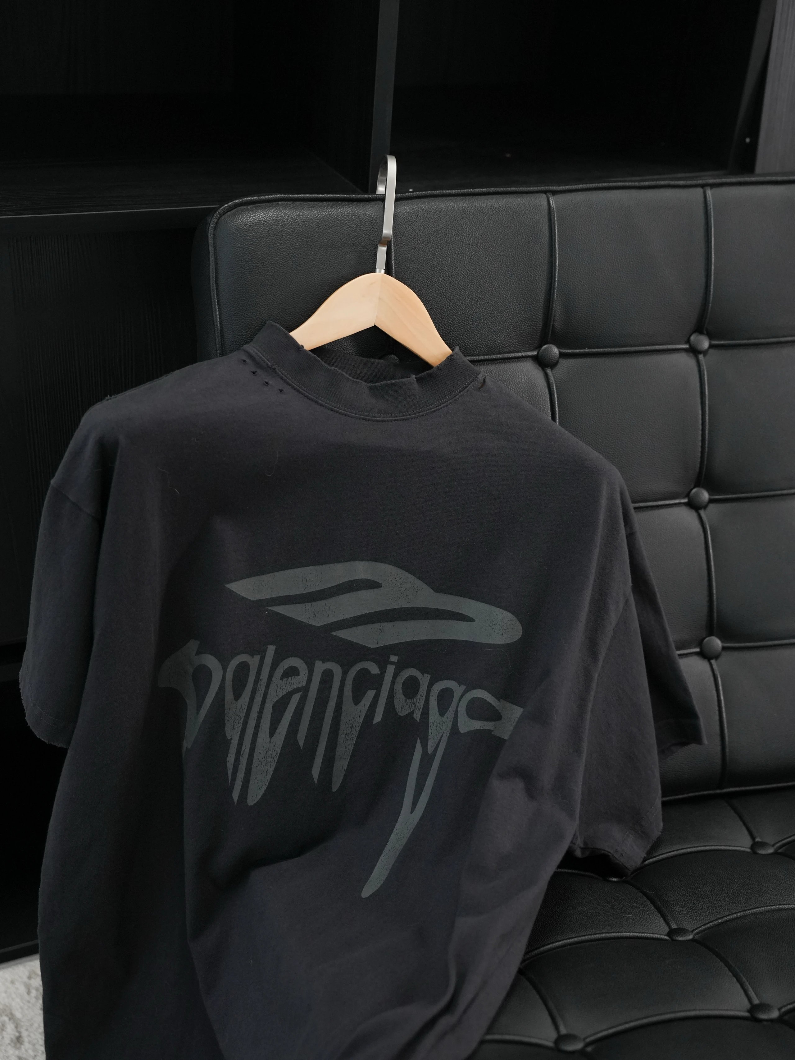 Item ID 8329 Paris 3M ruined short sleeves -“ Imported glue materials ” Oversized c