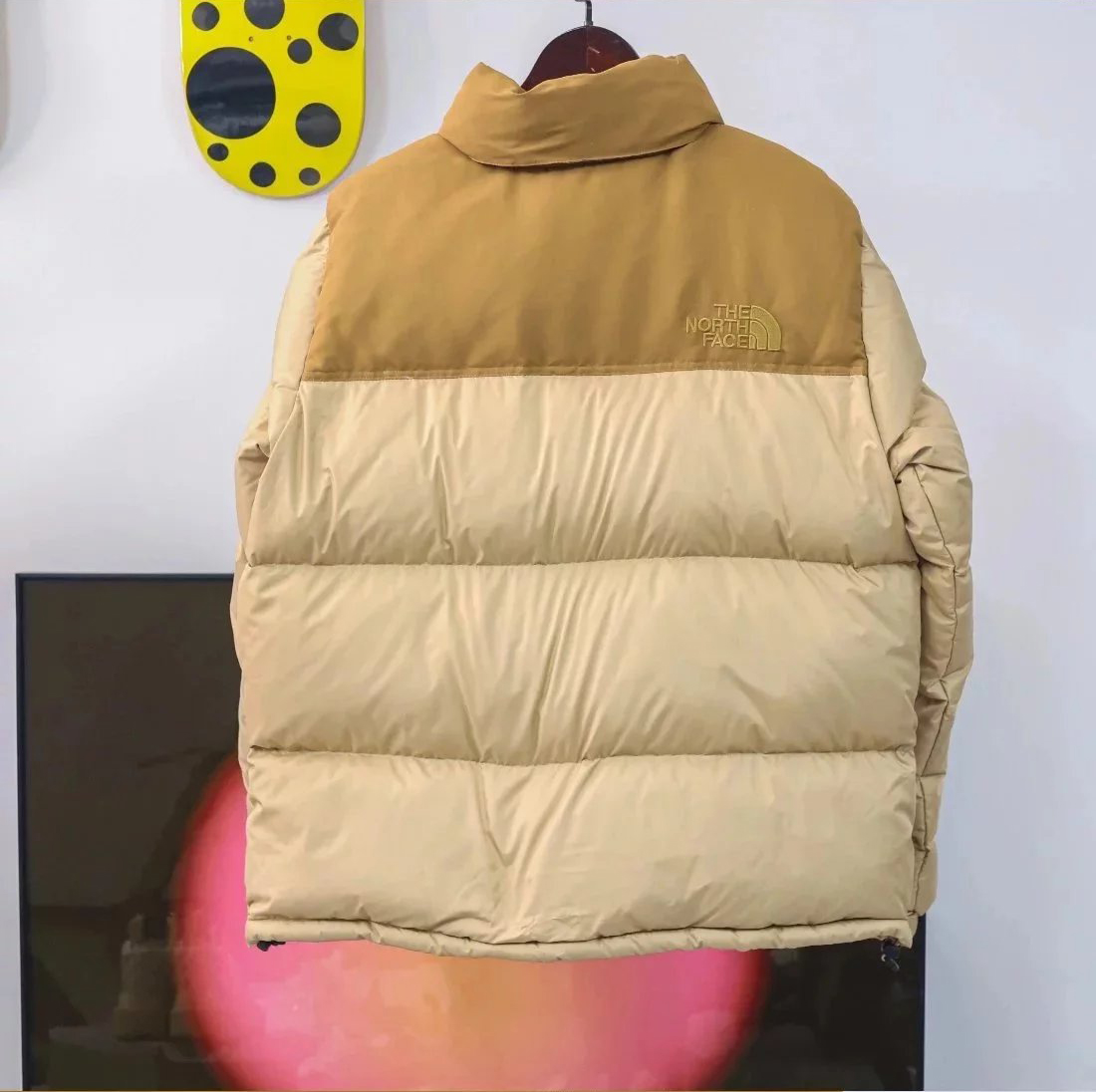 Item ID 8097 90% Down - Correct 85% Goose Down - Poison Home Magic Buckle+Hexagonal