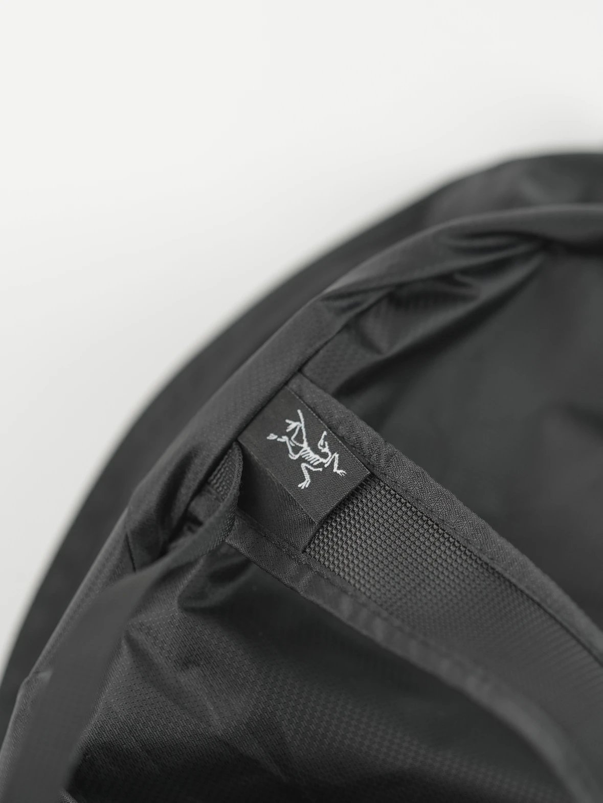 Item ID 8486 Heliad-16L-Waterproof coated nylon fabric embroidered logo multifuncti