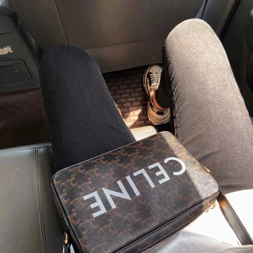 Item ID 8453 Celine- Arc de Triomphe - Classic presbyopic leather - messenger bag -