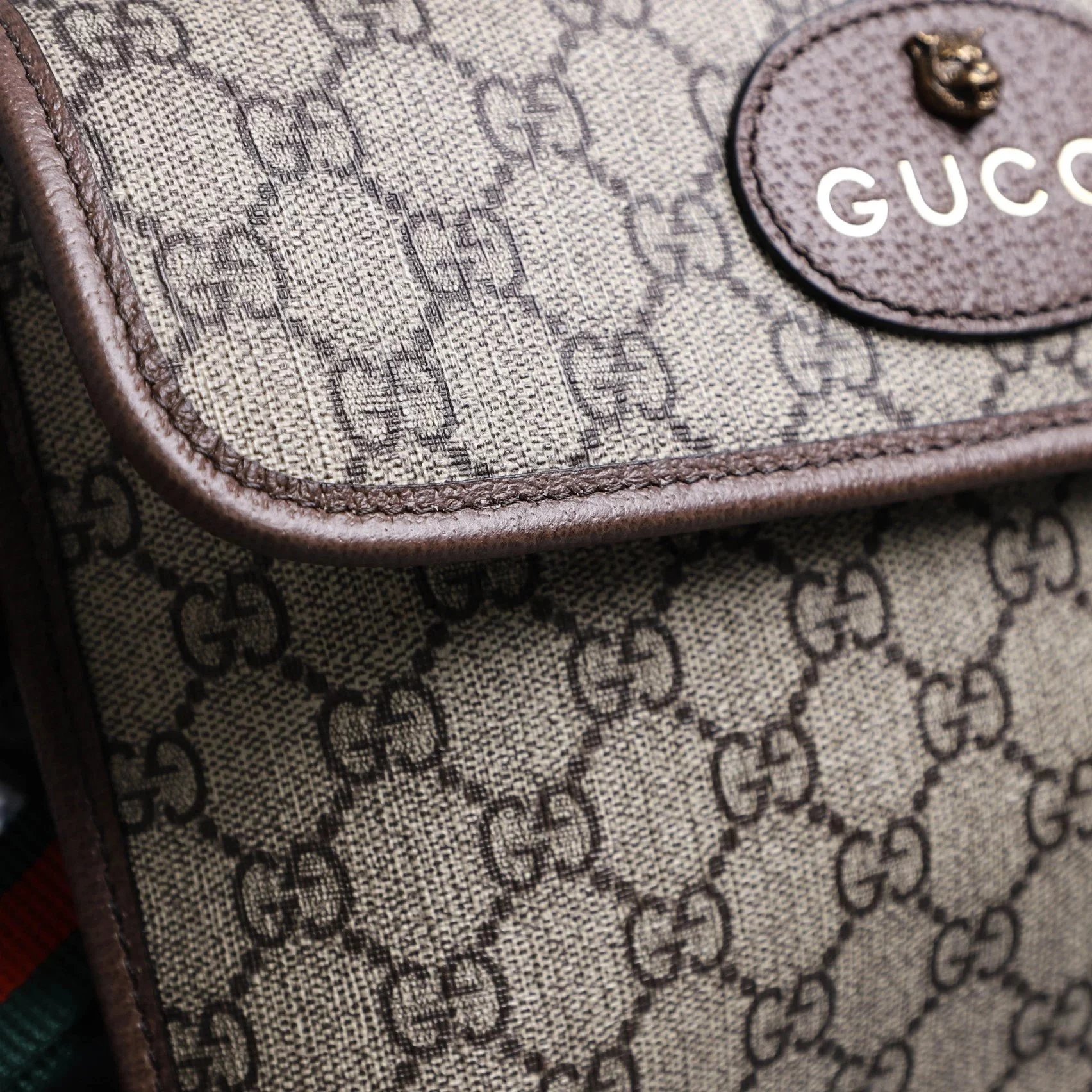 Item ID 8478 Guc GC Double G Old Flower Embossed Bag Leather Flip Cover Bag Jacquar