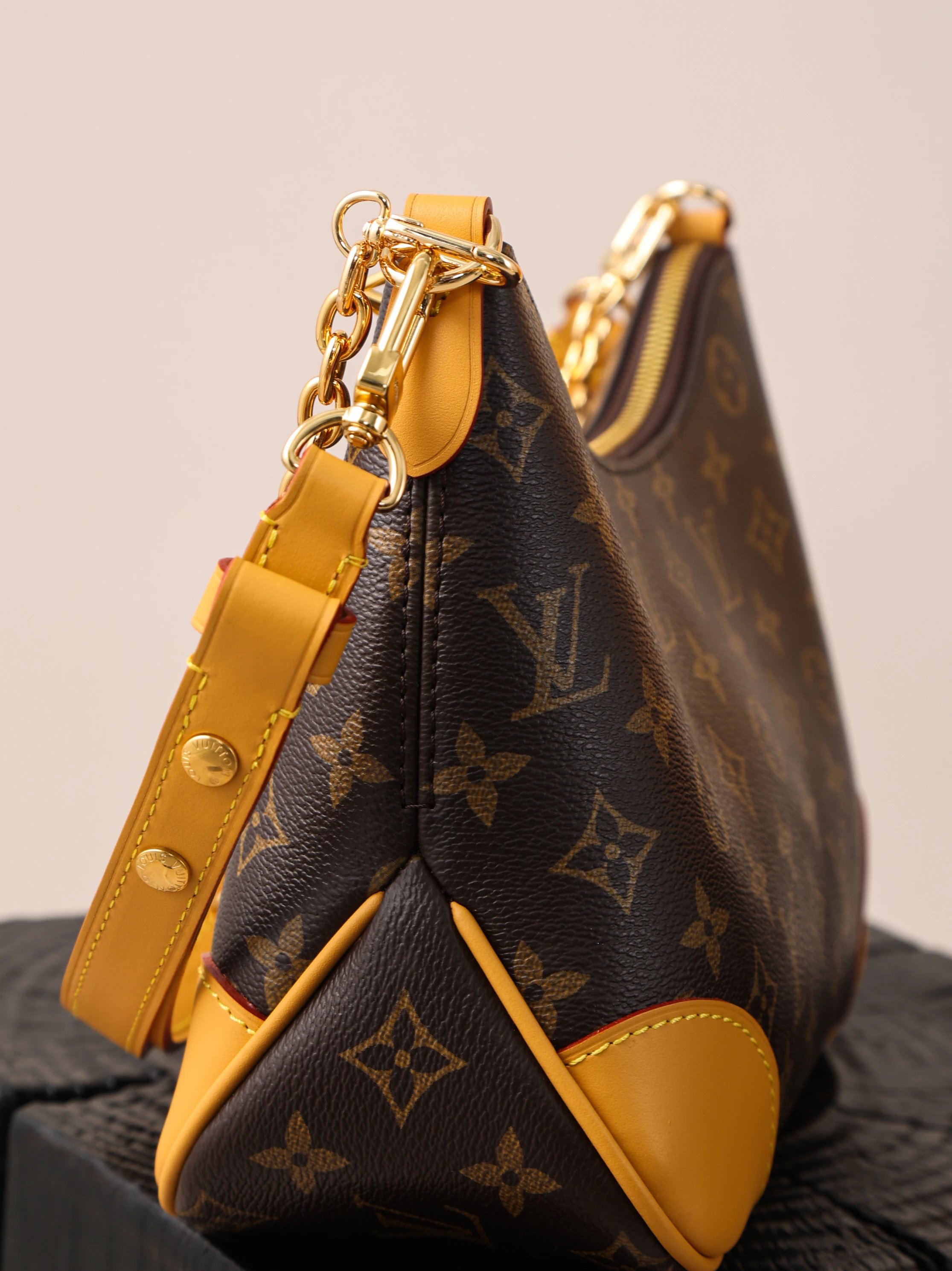 Item ID 8484 Haute Couture -2021ss - Classic Old Flower Series - Bull Horn Shoulder