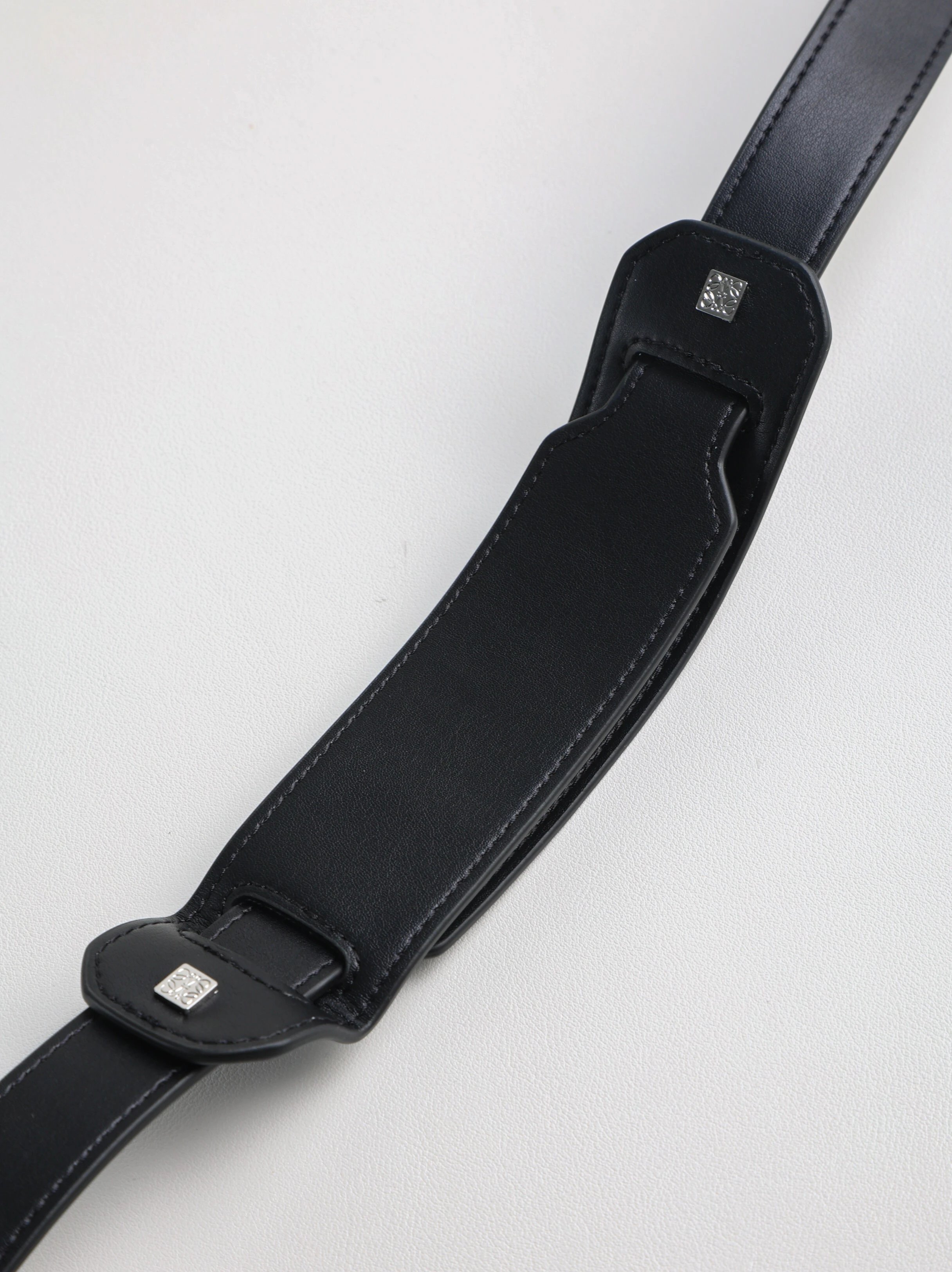 Item ID 8494 L0EWE Roewe Classic Buzz Anagram Leather Embossed Crossbody Bag Detach