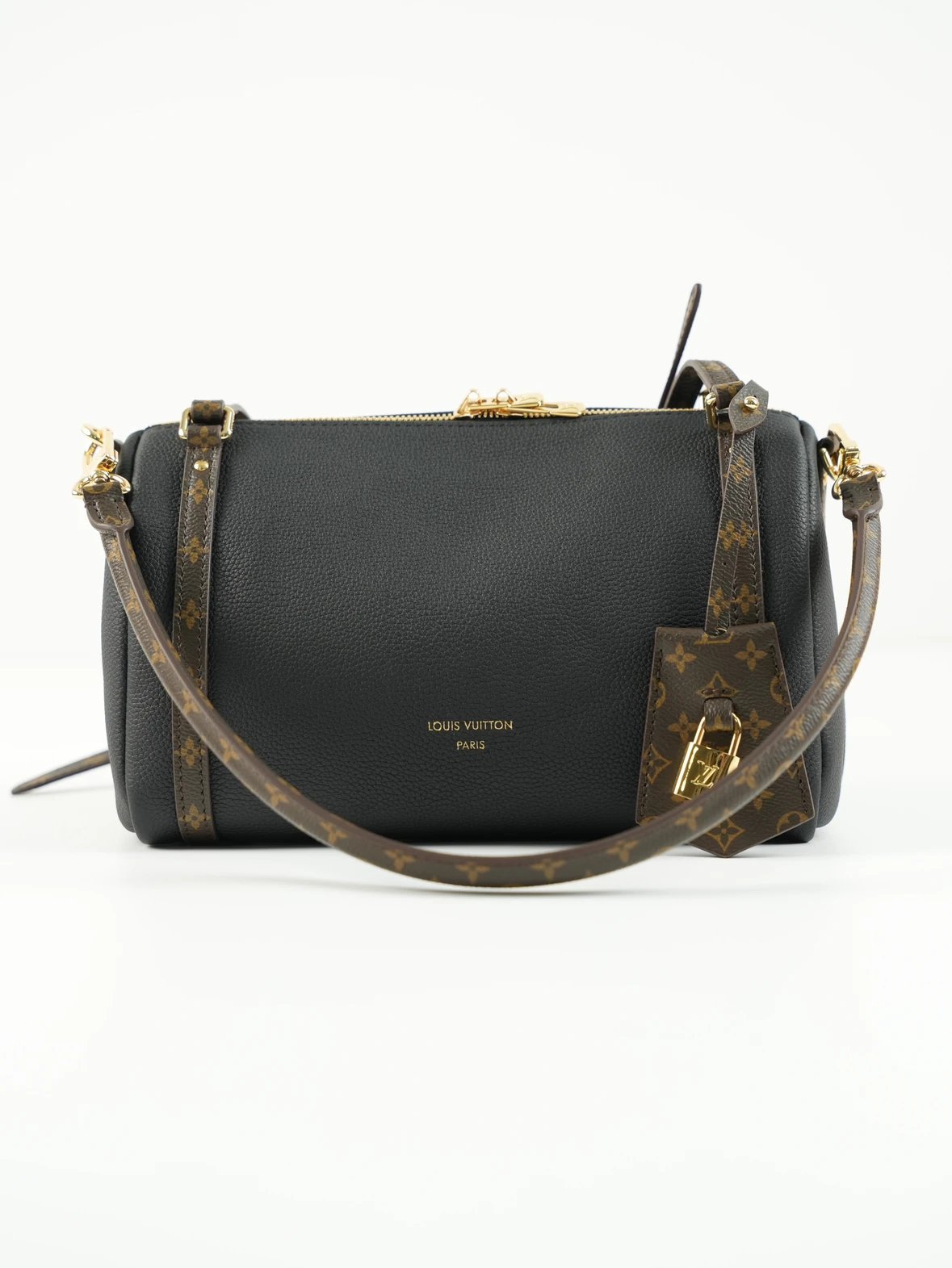 Item ID 8474 Express Black Knight - _Imported calf leather_ _NFC chip_ classic patt