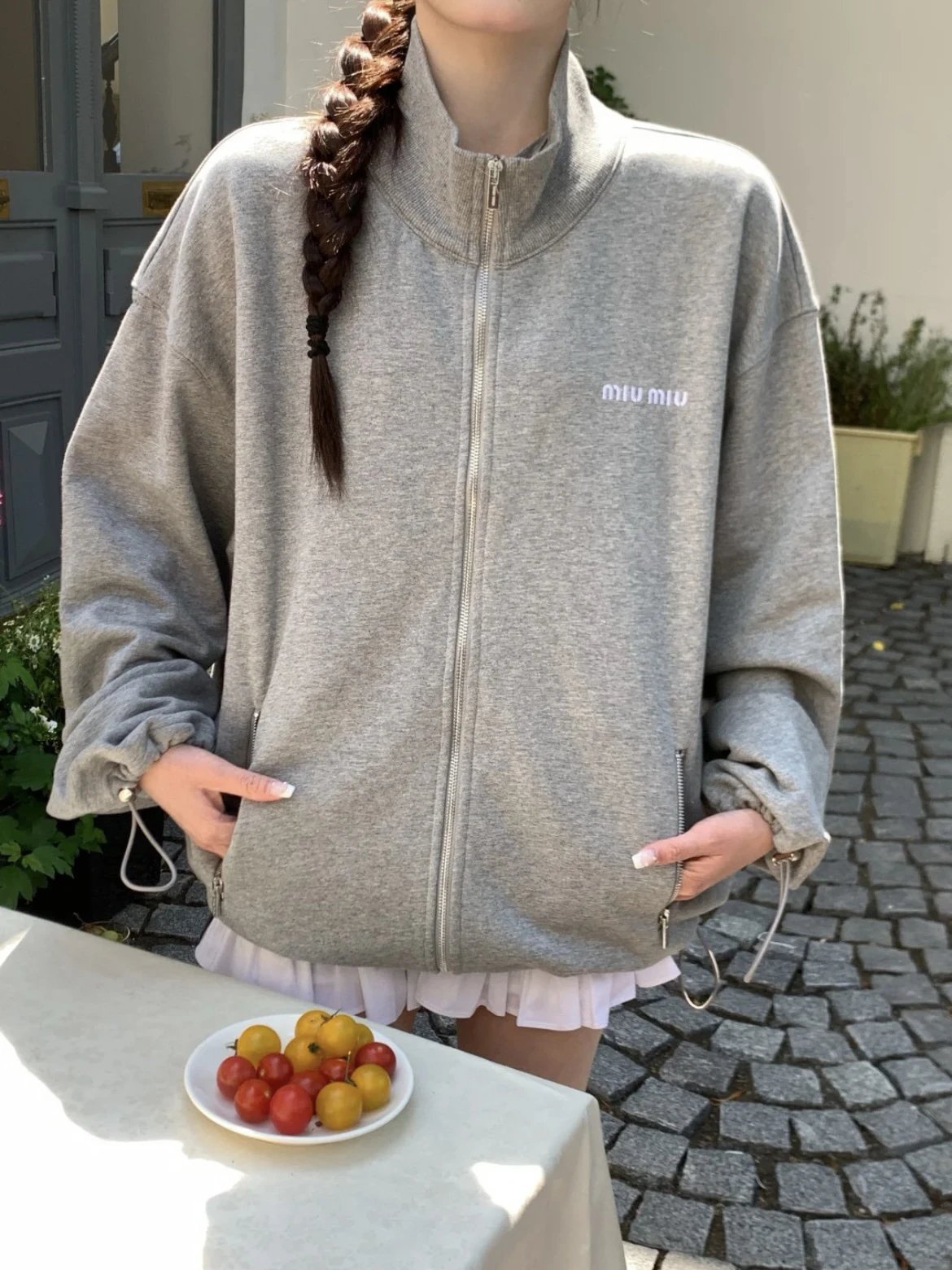 Item ID 8039 M1UM1U Miu Miu “ Full hardware customization ” Solid color stand colla