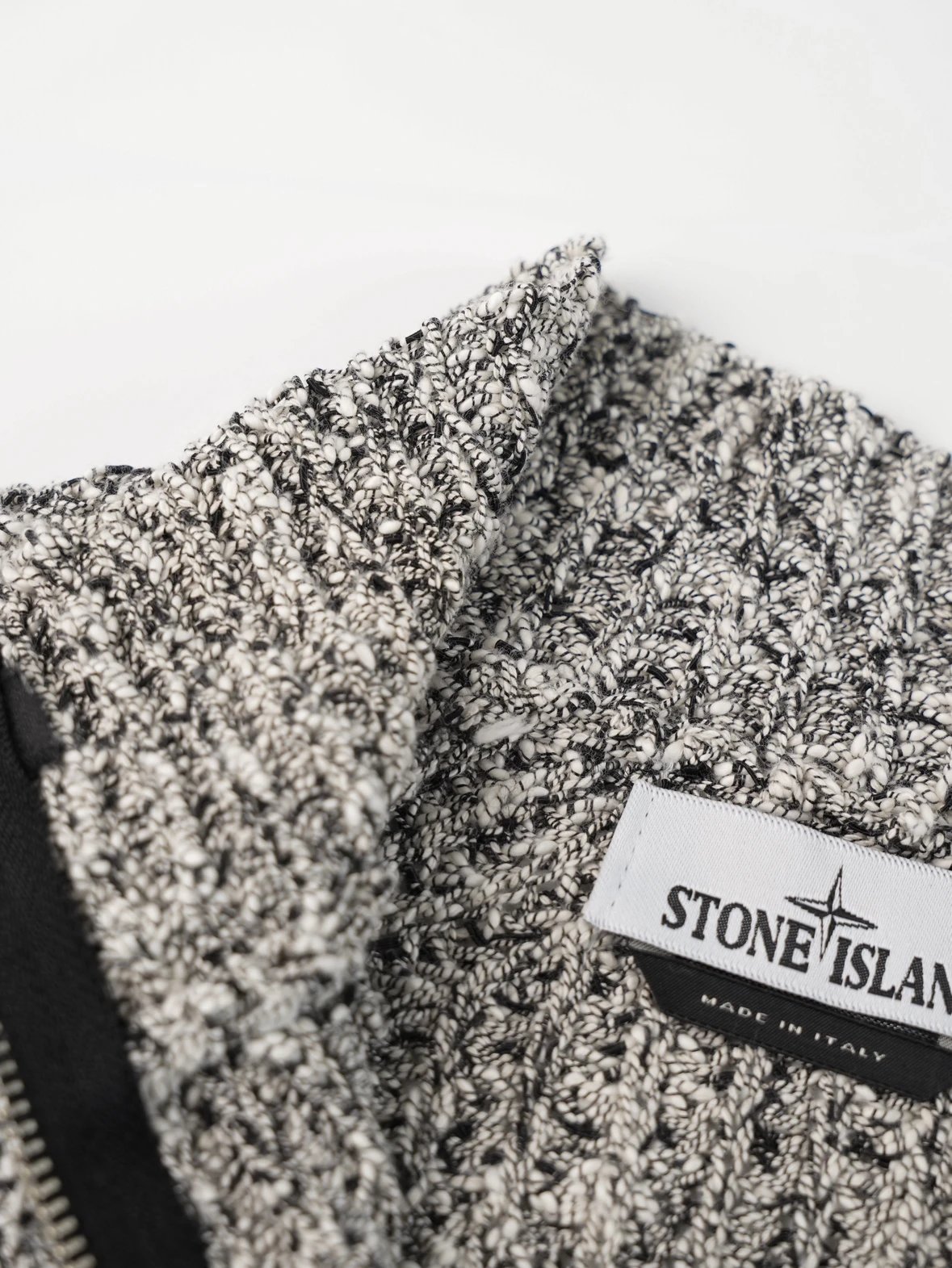 Item ID 8063 Stone-1sland - Island - _Custom woven seven types of yarn_ zipper roun