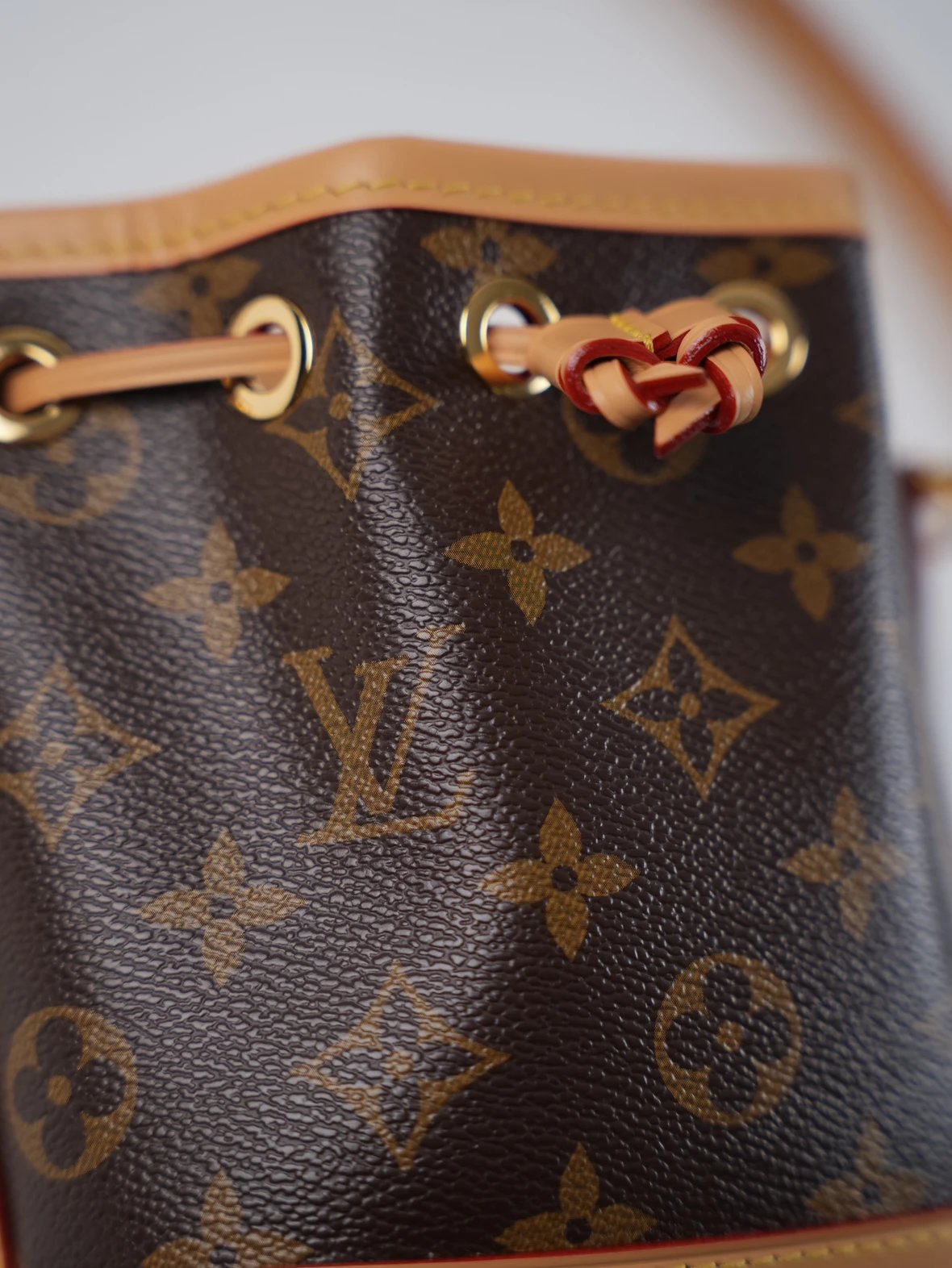 Item ID 8514 Year end finale _detachable and adjustable shoulder strap drawstring c