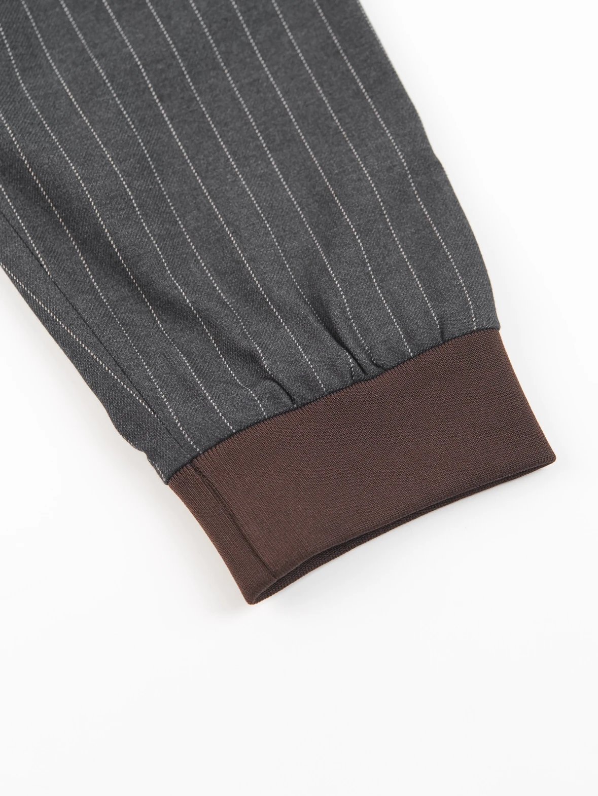 Item ID 8045 Miu Miu “100% cotton wool ”FW25 Qixi series striped zipper stand colla