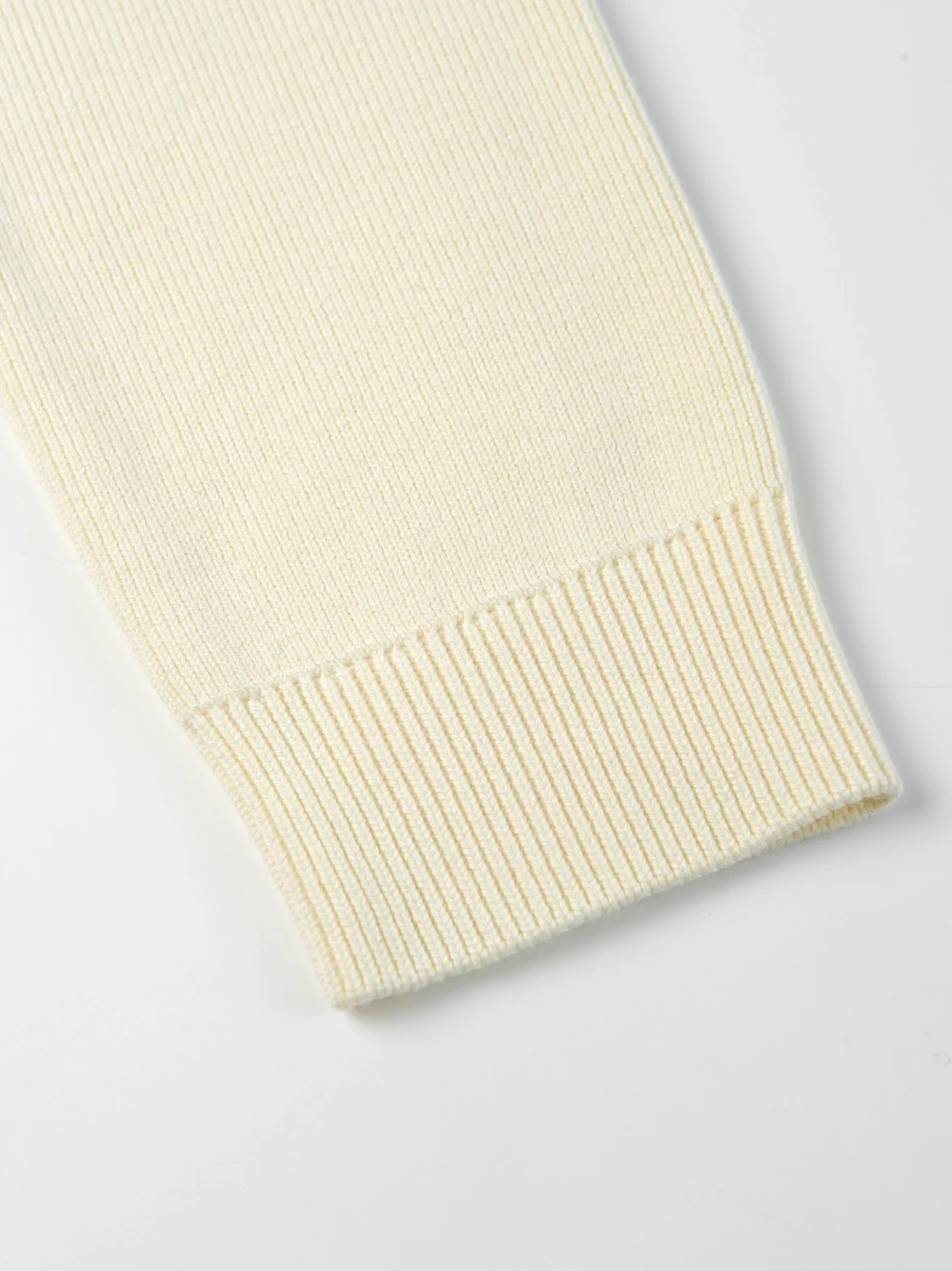 Item ID 8003 FW25“70% Sheep wool -30% Combed cotton ” Early autumn men's series let