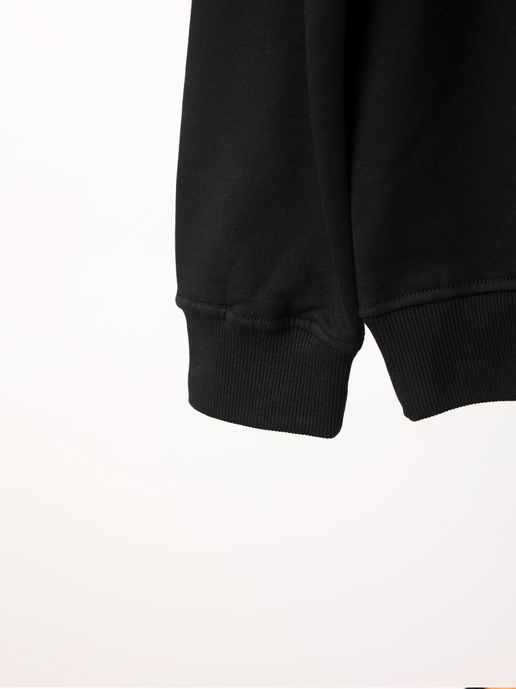 Item ID 8079 Fend1- Fendi -2022ss- Classic crew neck sweatshirt - Fleece design - C