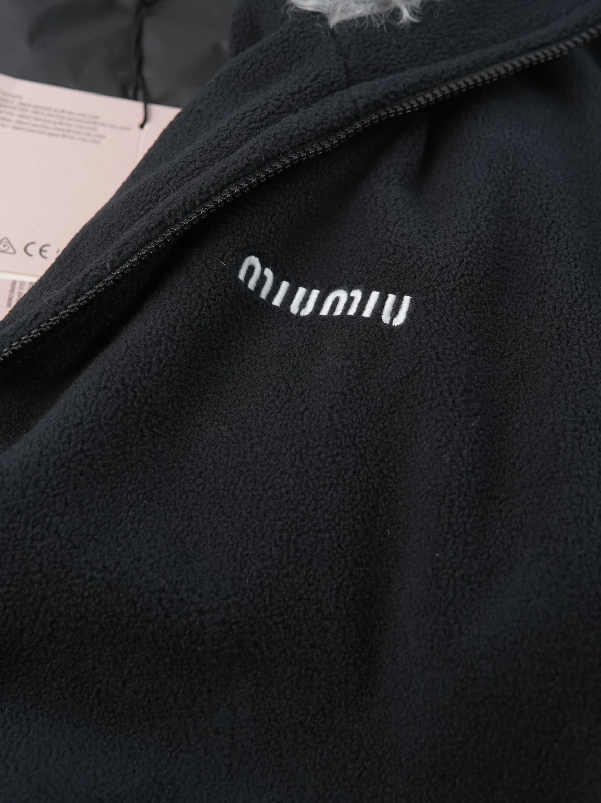 Item ID 8128 M1UM1U Miu Miu _mohair blend fur collar_ FW25 solid color stand up col