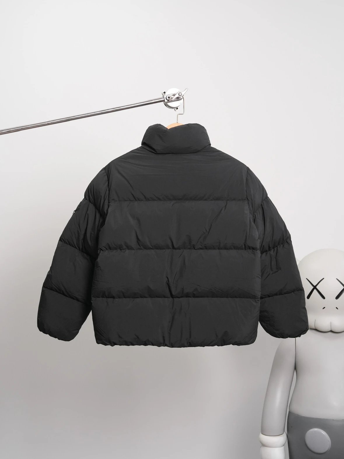 Item ID 8114 GENIUS-YAEL series -“90 white goose down ” Short double-zip adjustable