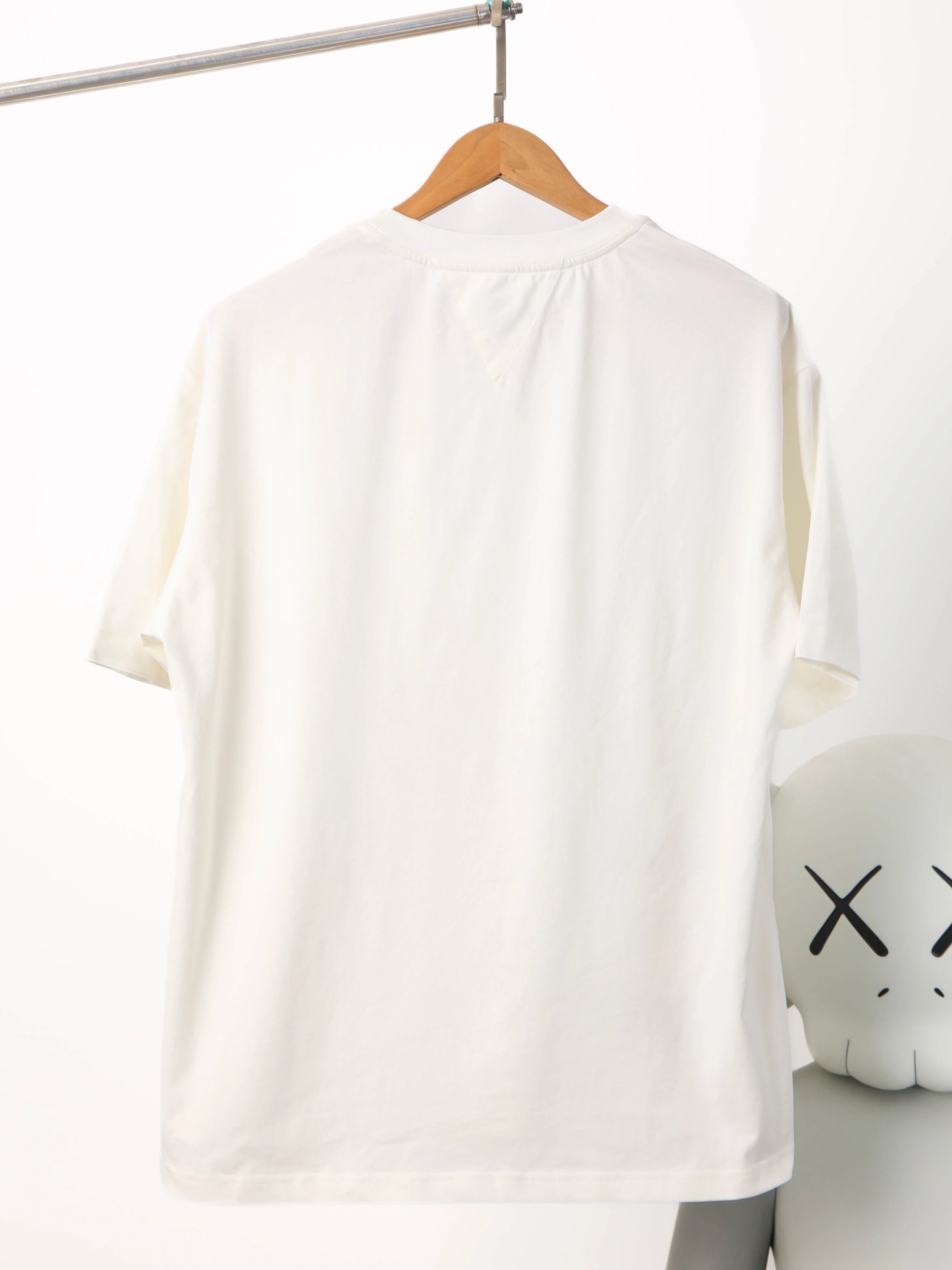 Item ID 8301 BV Bottega Veneta -SS25 limited -“ Built-in embroidery ” Jersey monogr