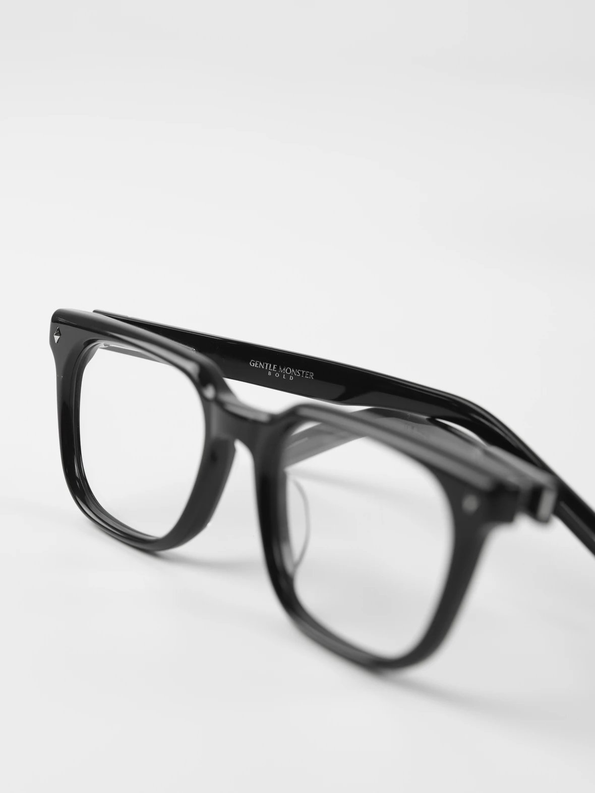 Item ID 8411 GM Vonzo BOLD series logo - Plate frame - Square - Optical frame (anti