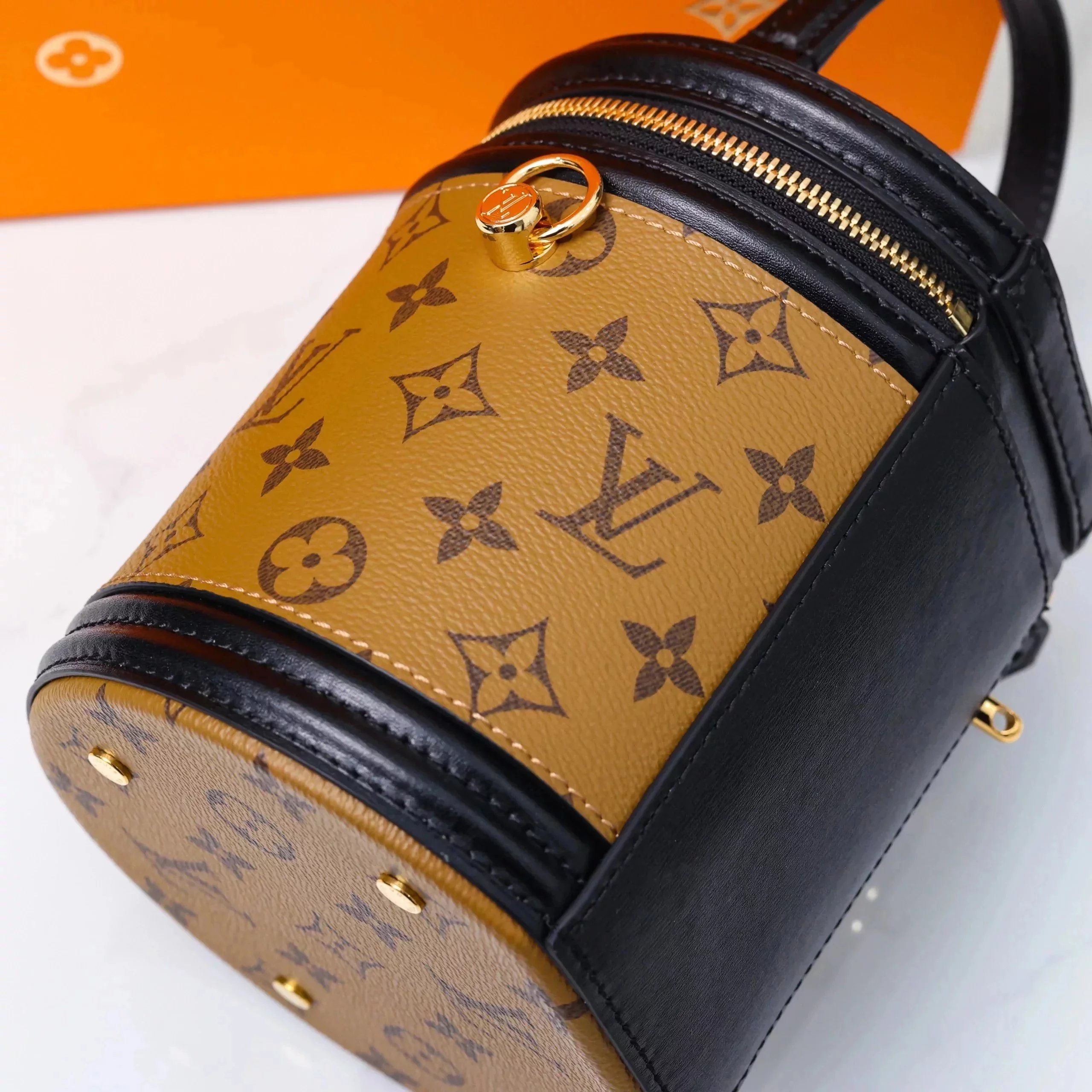 Item ID 8521 “ Error 500 (Server Error)!!1500_That’s an error_There was an error_ P