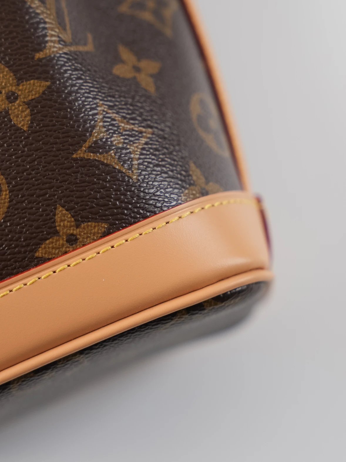 Item ID 8514 Year end finale _detachable and adjustable shoulder strap drawstring c