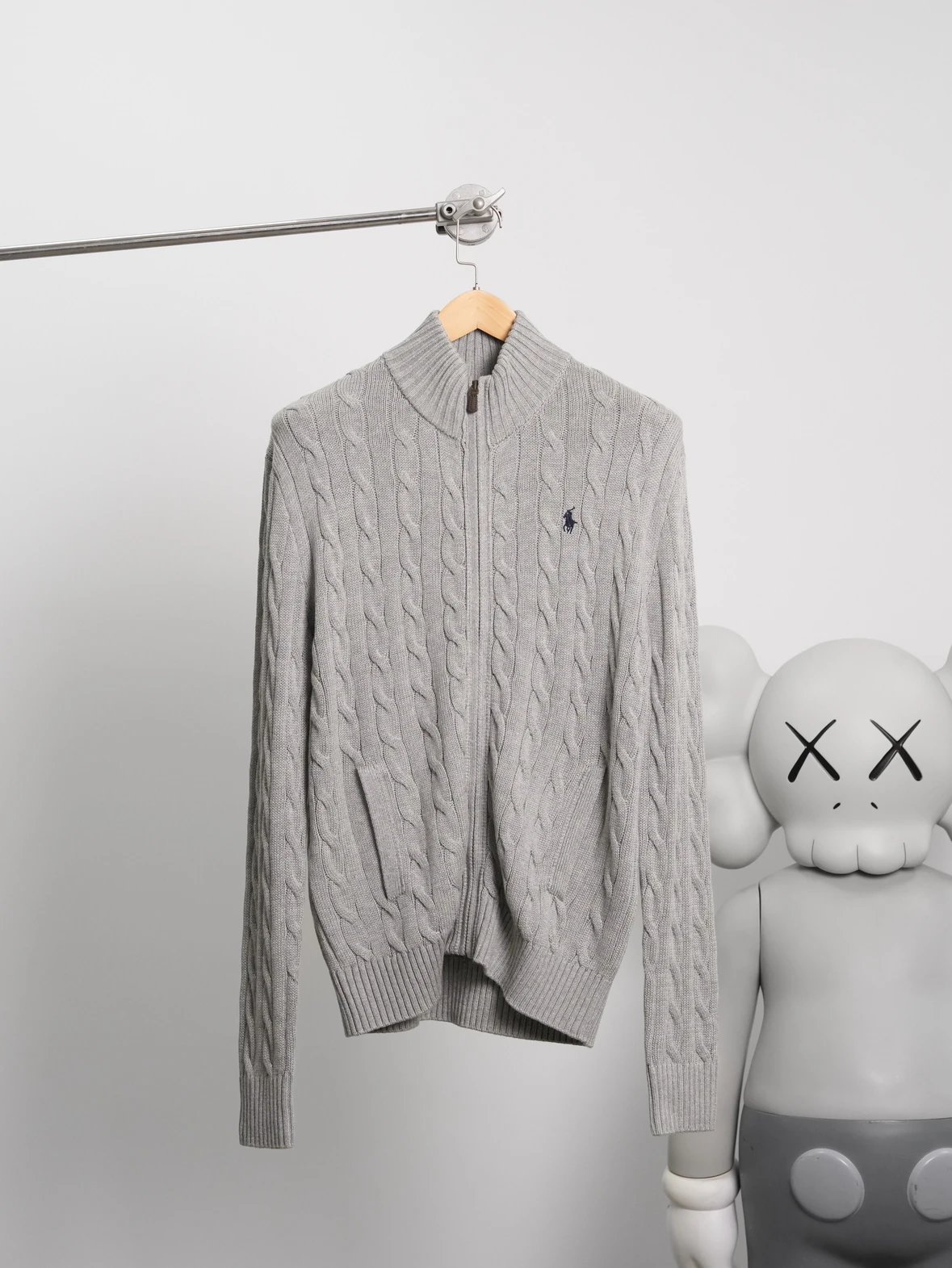 Item ID 8266 Ralph Half Chain Twisted Flower Sweater - Solid Color Half Zipper Stan