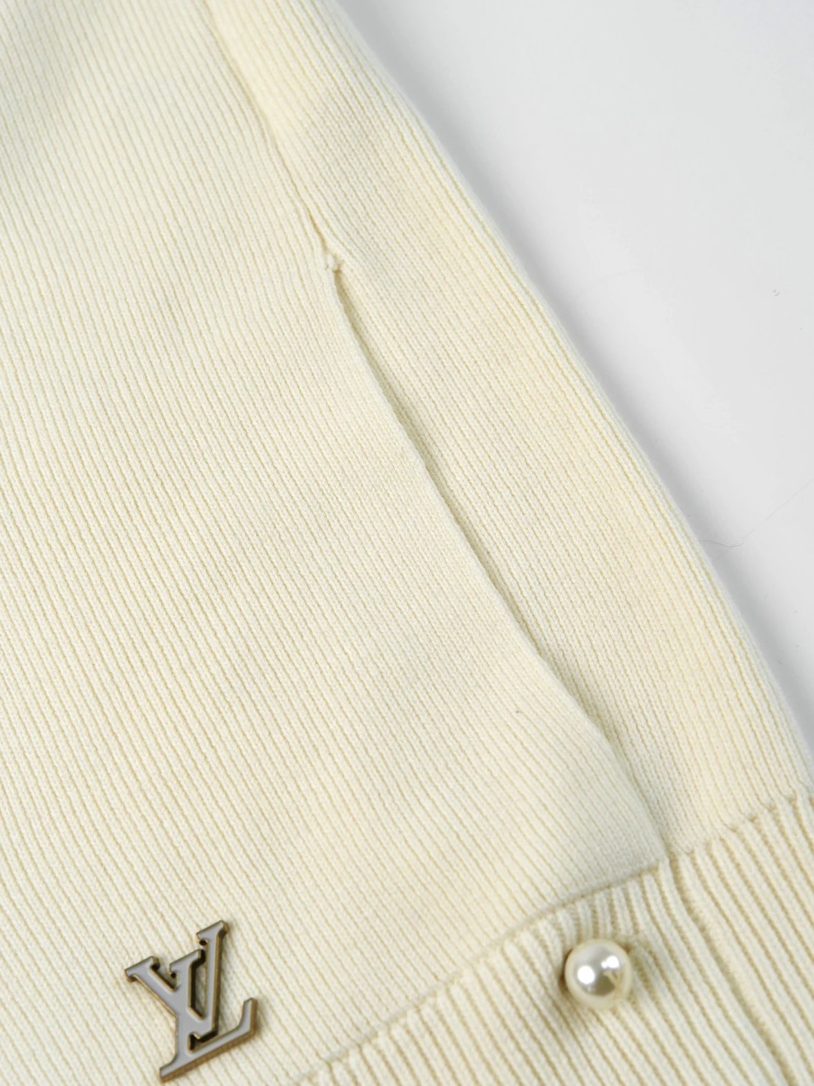 Item ID 8003 FW25“70% Sheep wool -30% Combed cotton ” Early autumn men's series let