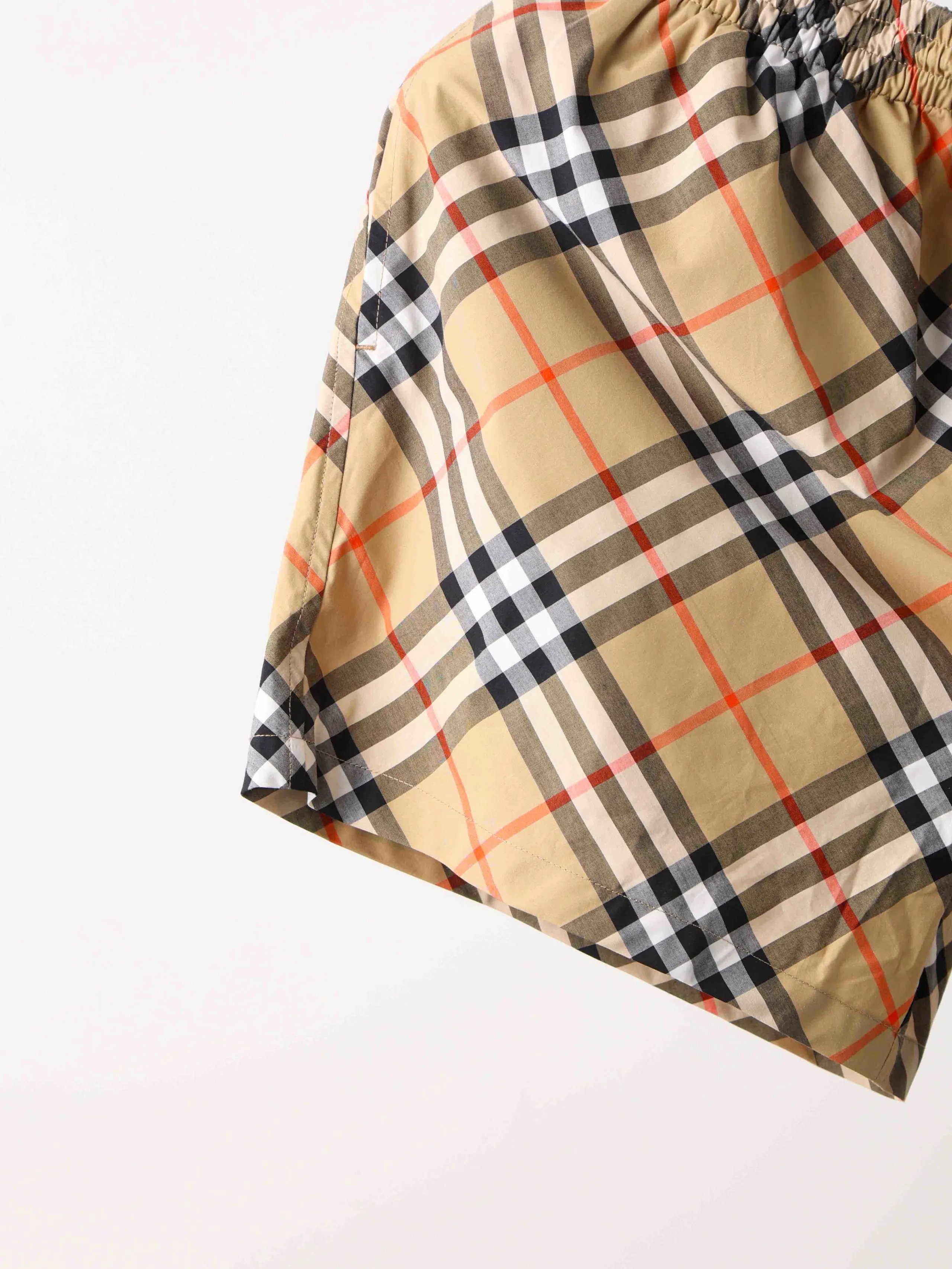 Item ID 8230 BBR Burberry - classic plaid shorts -“ Correct nylon fabric ”- Plaid a