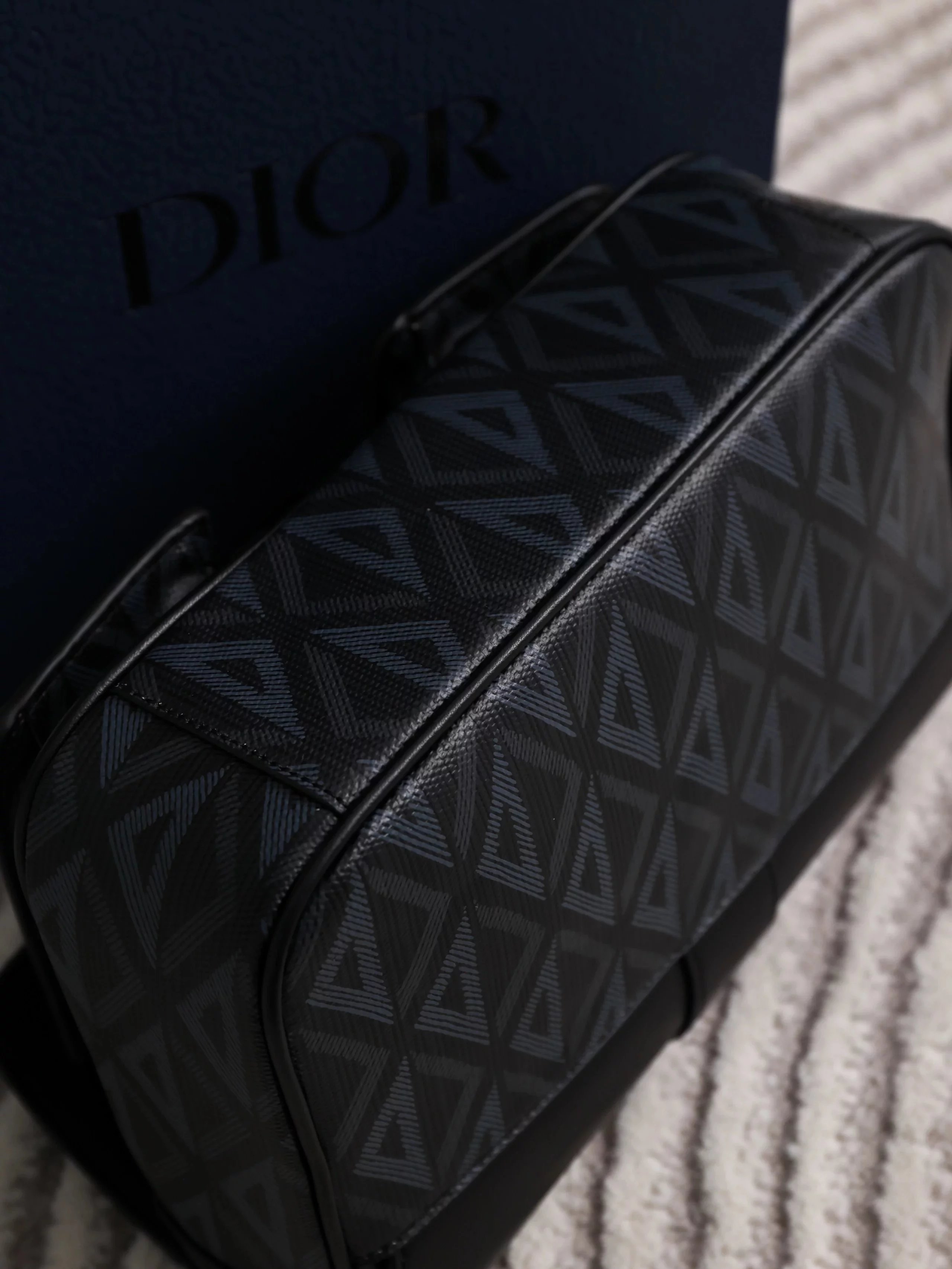 Item ID 8472 DIOR-Dio-2023 New Edition - Diamond CD Navy Blue - Diamond Pattern - C
