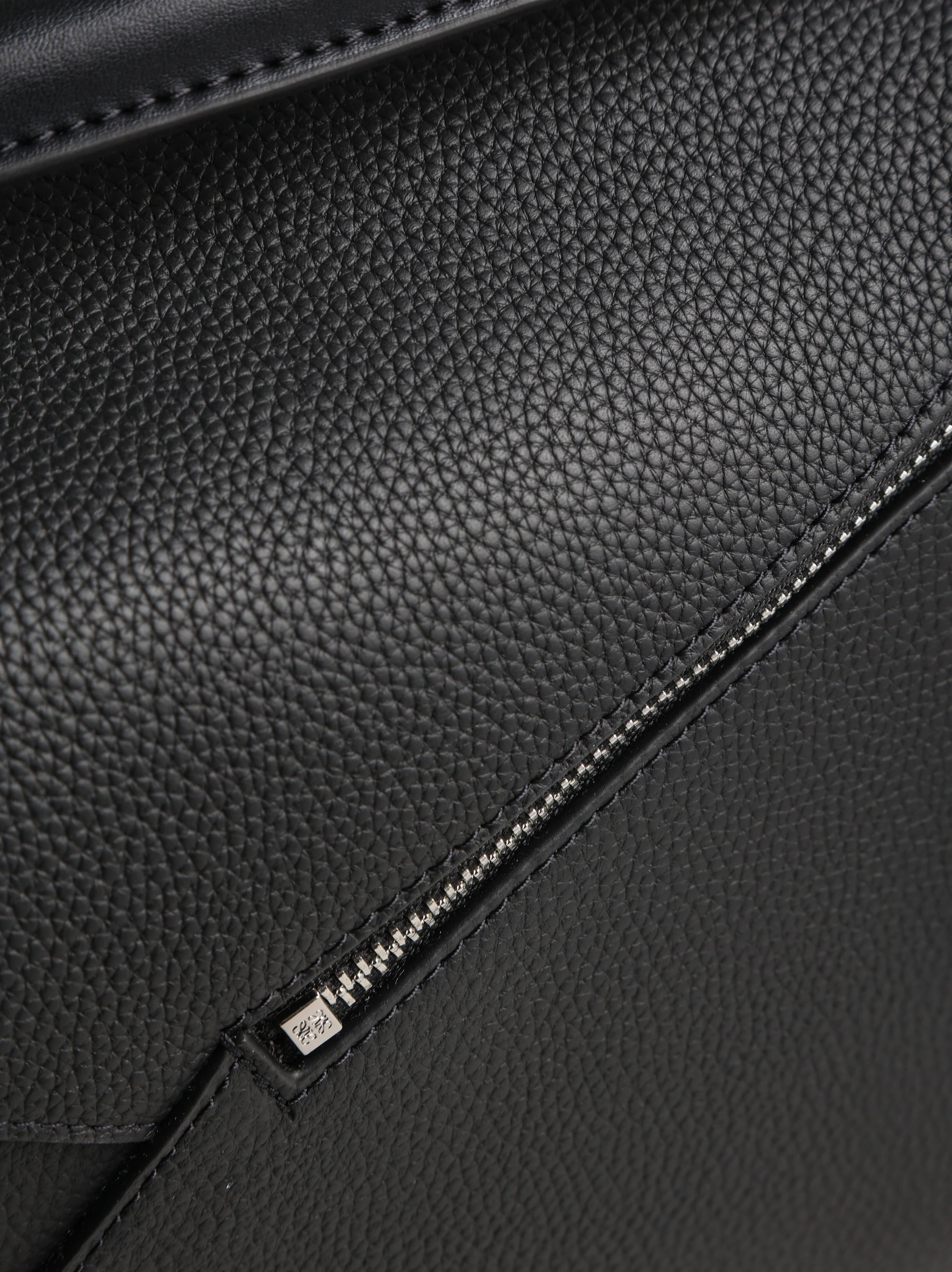 Item ID 8494 L0EWE Roewe Classic Buzz Anagram Leather Embossed Crossbody Bag Detach