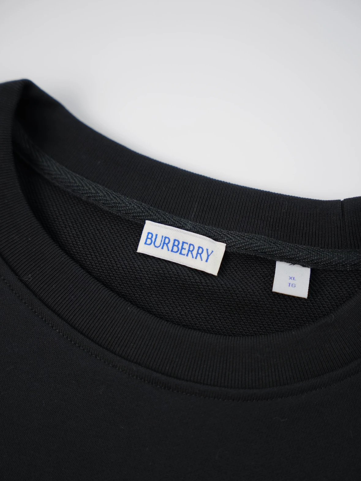 Item ID 8075 BBR-FW25- Ribbed trim -“ Exclusive high-end webbing ” round neck sweat