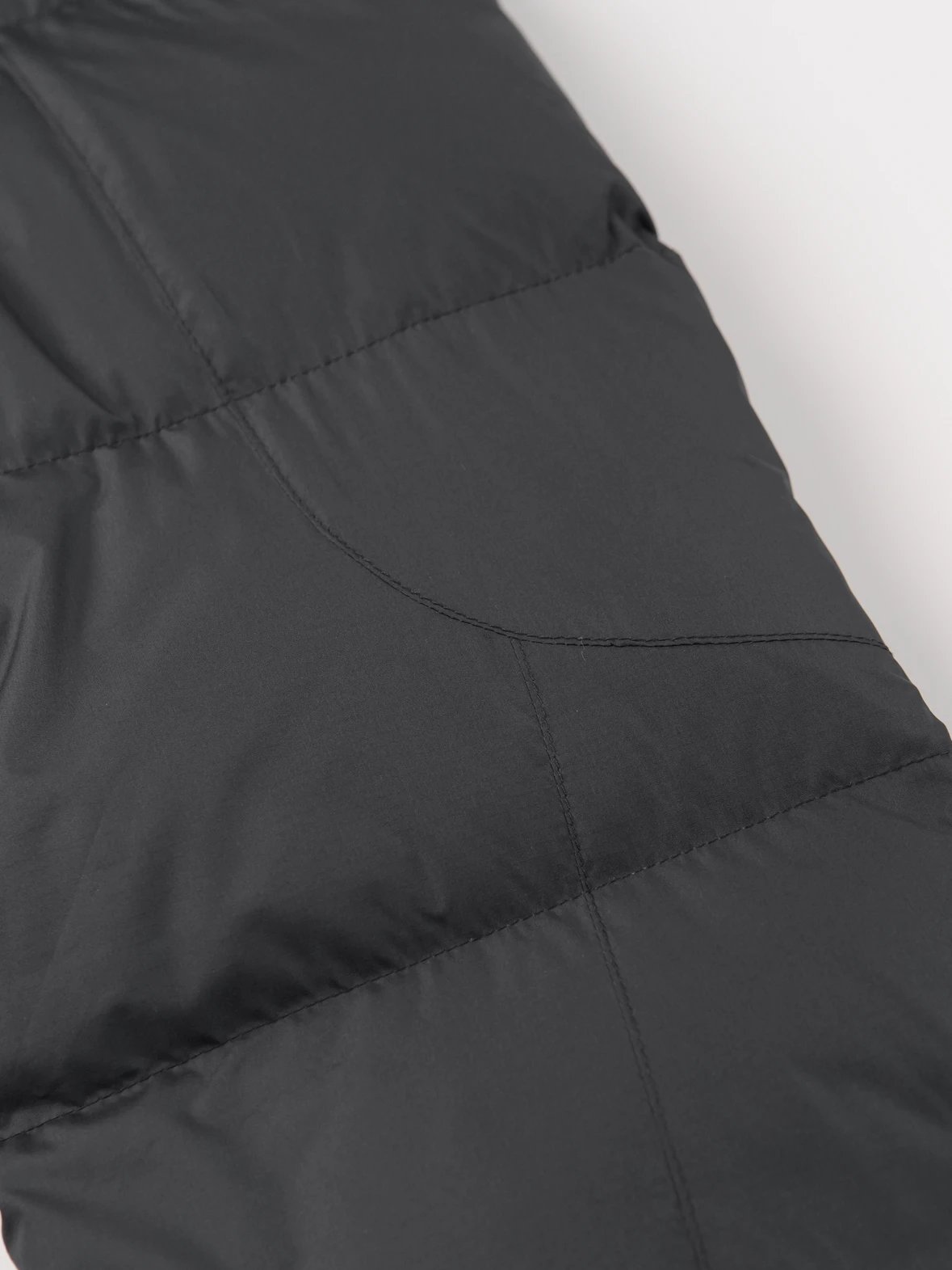 Item ID 8133 raff FW24 solid color down jacket “80 white duck down ” Zipper hooded