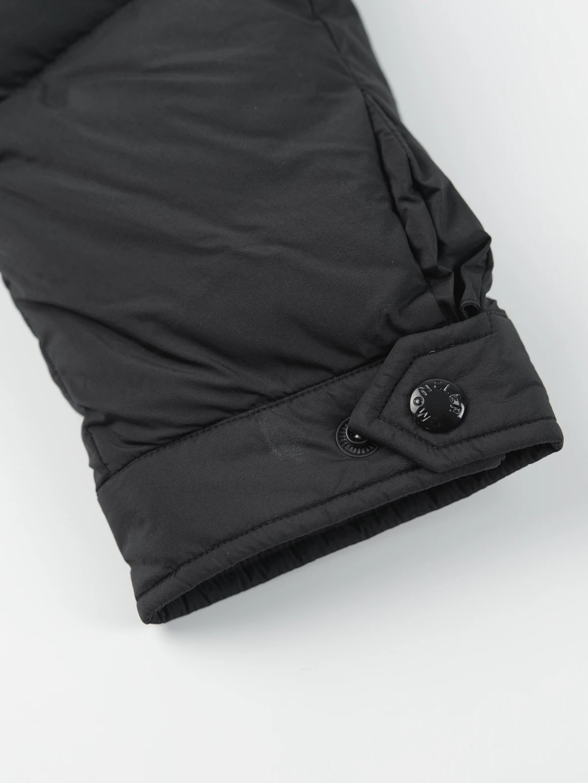 Item ID 8106 Bretagne hooded _new national standard 90 fleece_ zipper multi pocket