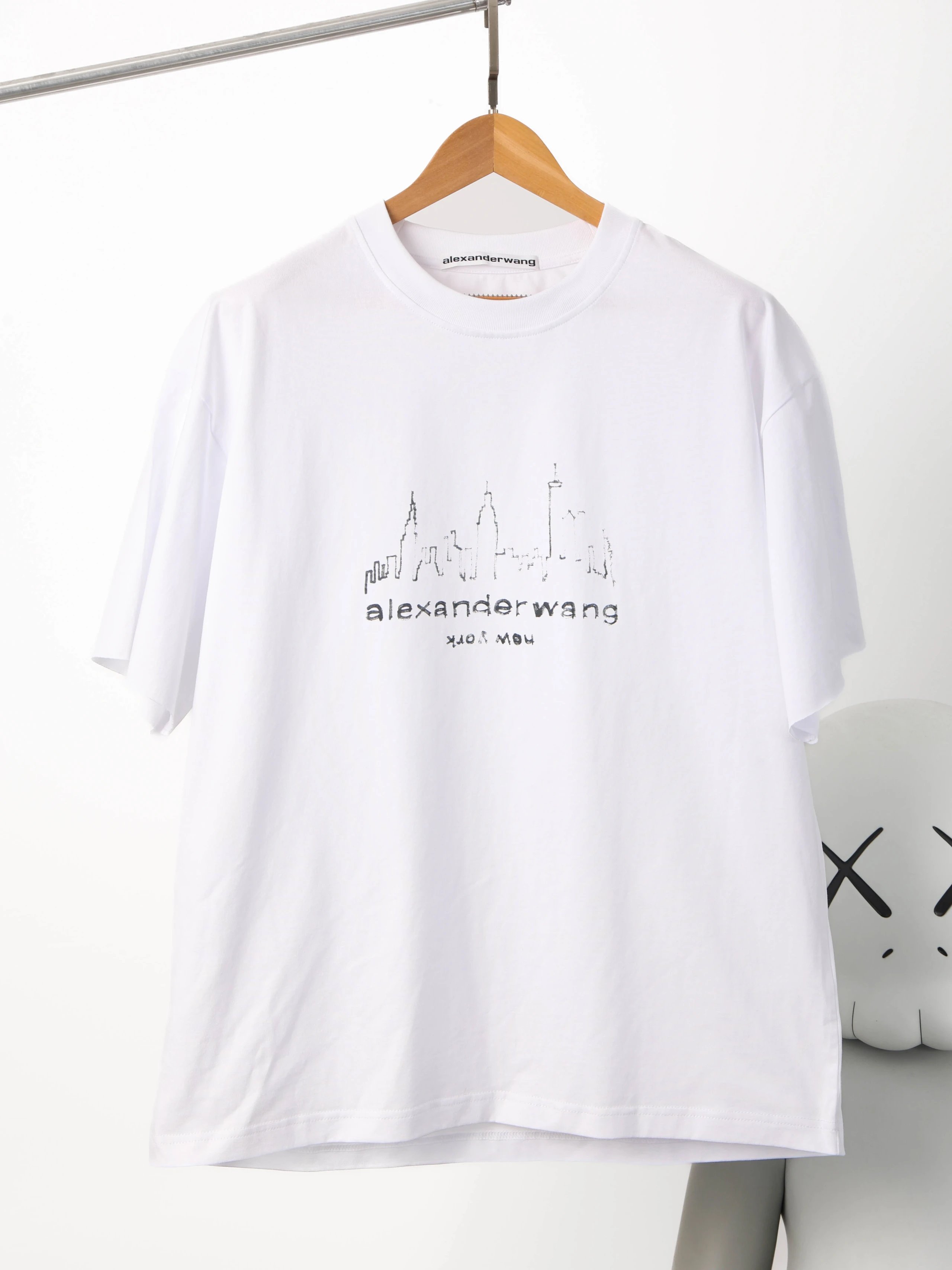 Item ID 8275 alexander-wang king alexander - architectural print - oversized logo s