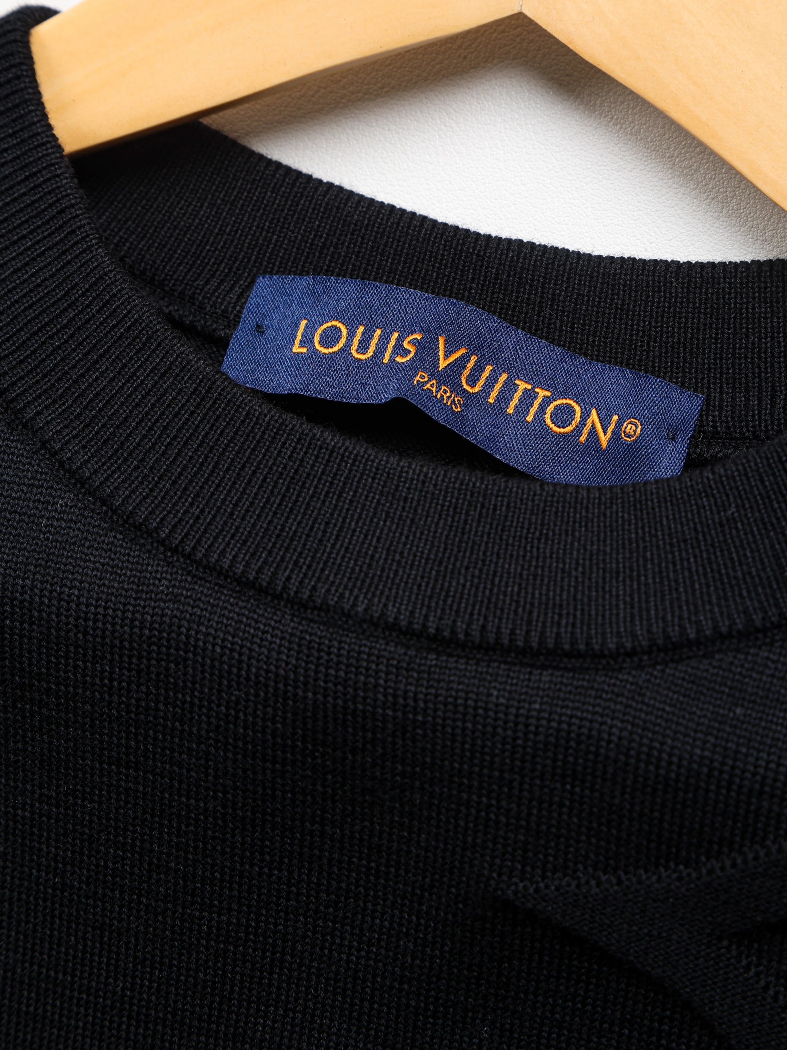 Item ID 8271 Advanced customization -2024ss- Large relief presbyopic knitted short