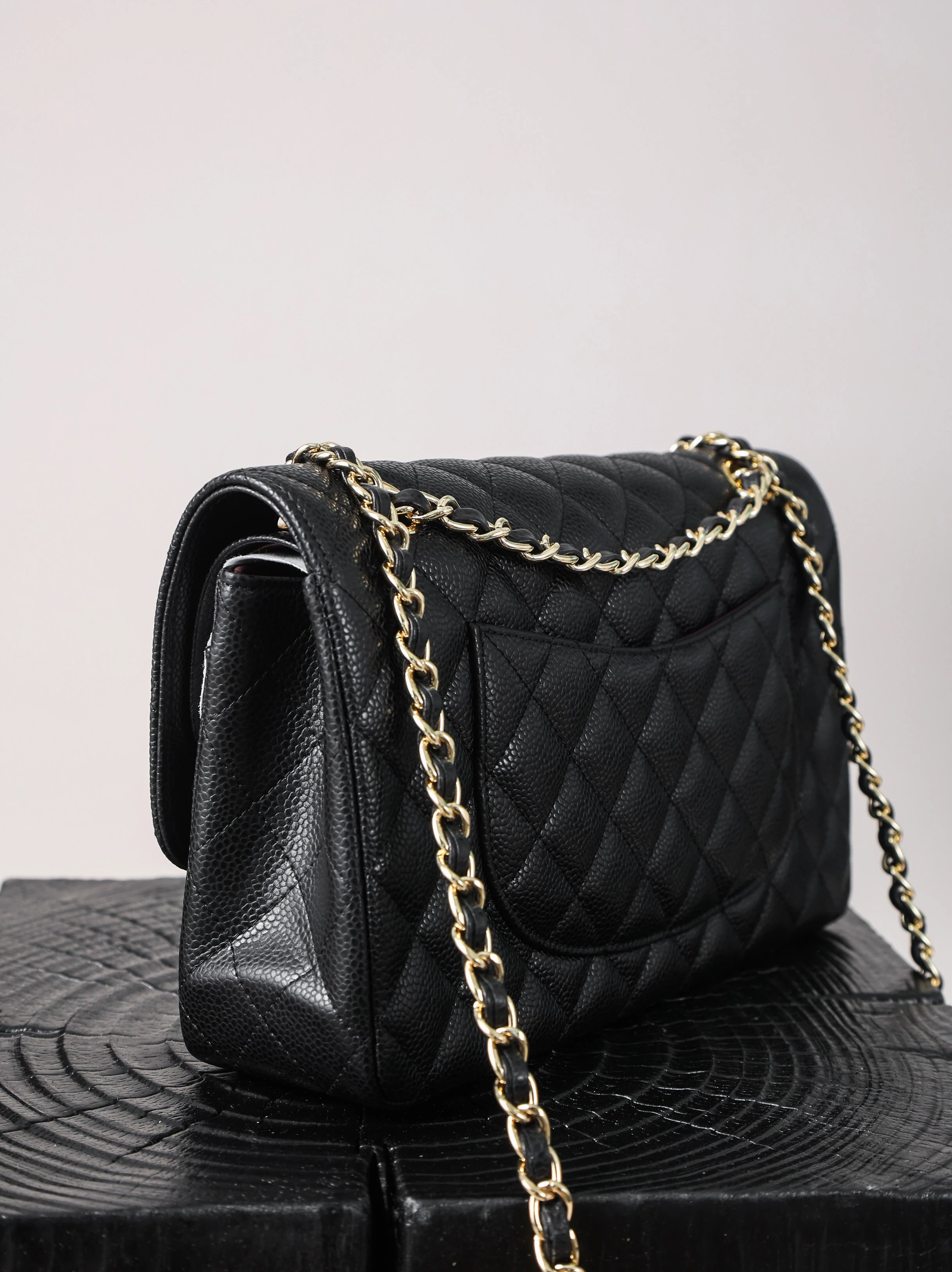 Item ID 8455 Chane1- Fragrant grandma -Classic-Flap-CF- medium size - Classic diamo