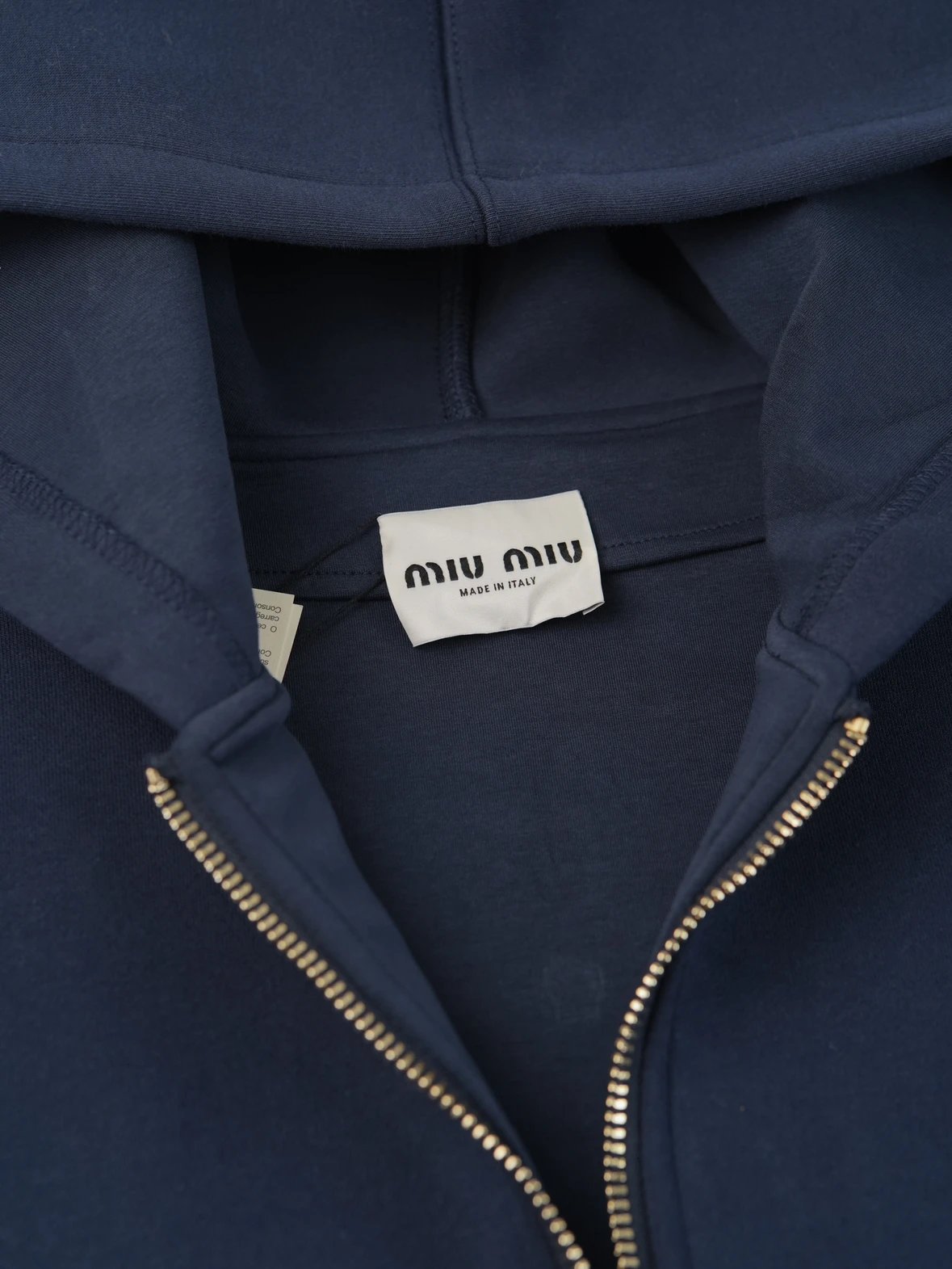 Item ID 8044 Miu Miu SS24- Custom hardware - letter Logo Printed zip hooded long-sl