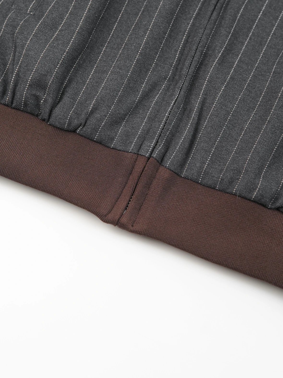 Item ID 8045 Miu Miu “100% cotton wool ”FW25 Qixi series striped zipper stand colla