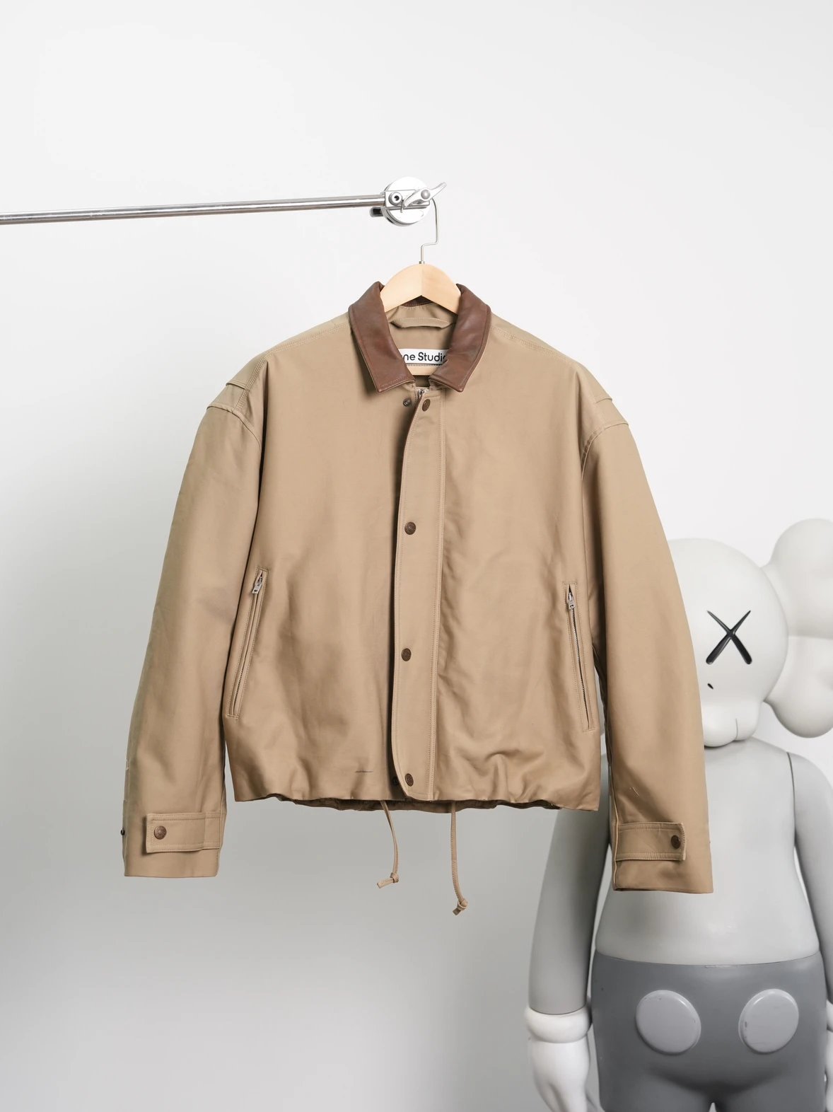 Item ID 8008 Acne-“ Leather collar ”SS25 Solid color pocket zipper snap button jack