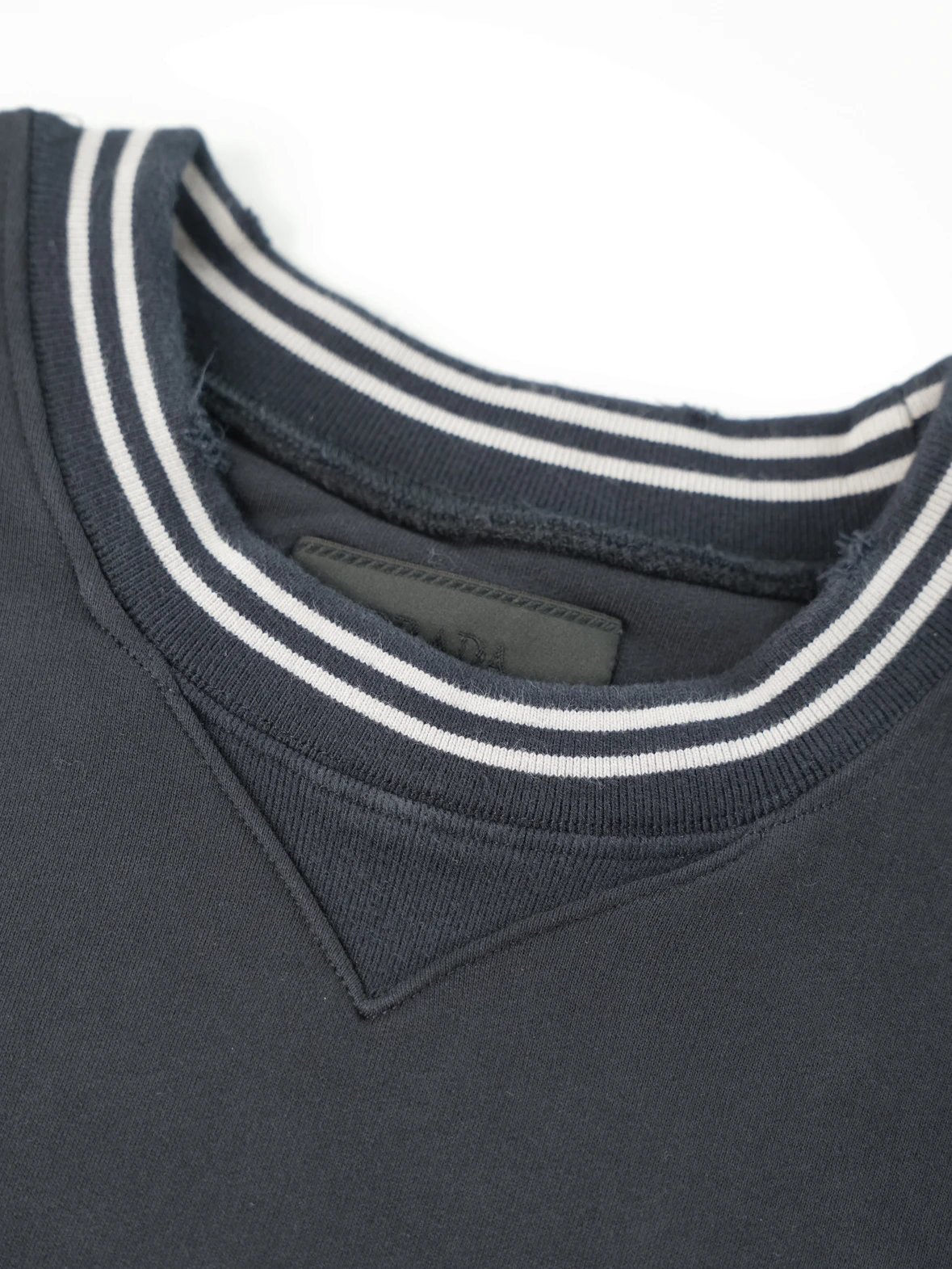 Item ID 8088 PRD-SS24Logo-“ Heavy industrial washing ”“ Purely hand-sanded ” Printe