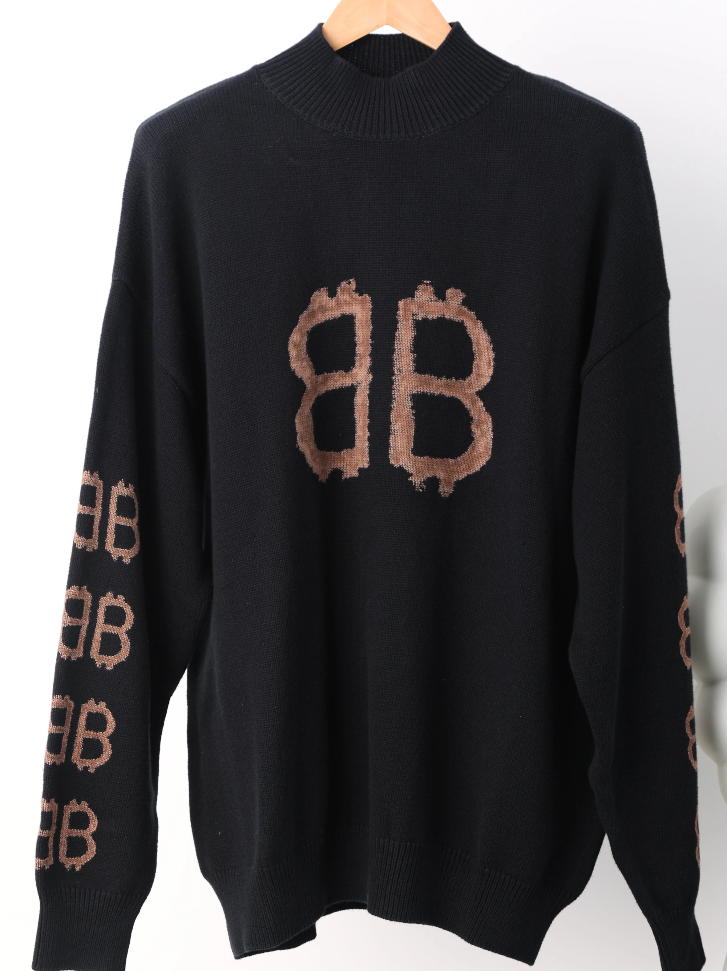 Item ID 8250 Balenci@ga- Paris -2024ss- Mud dyed double B printed sweater - turtlen