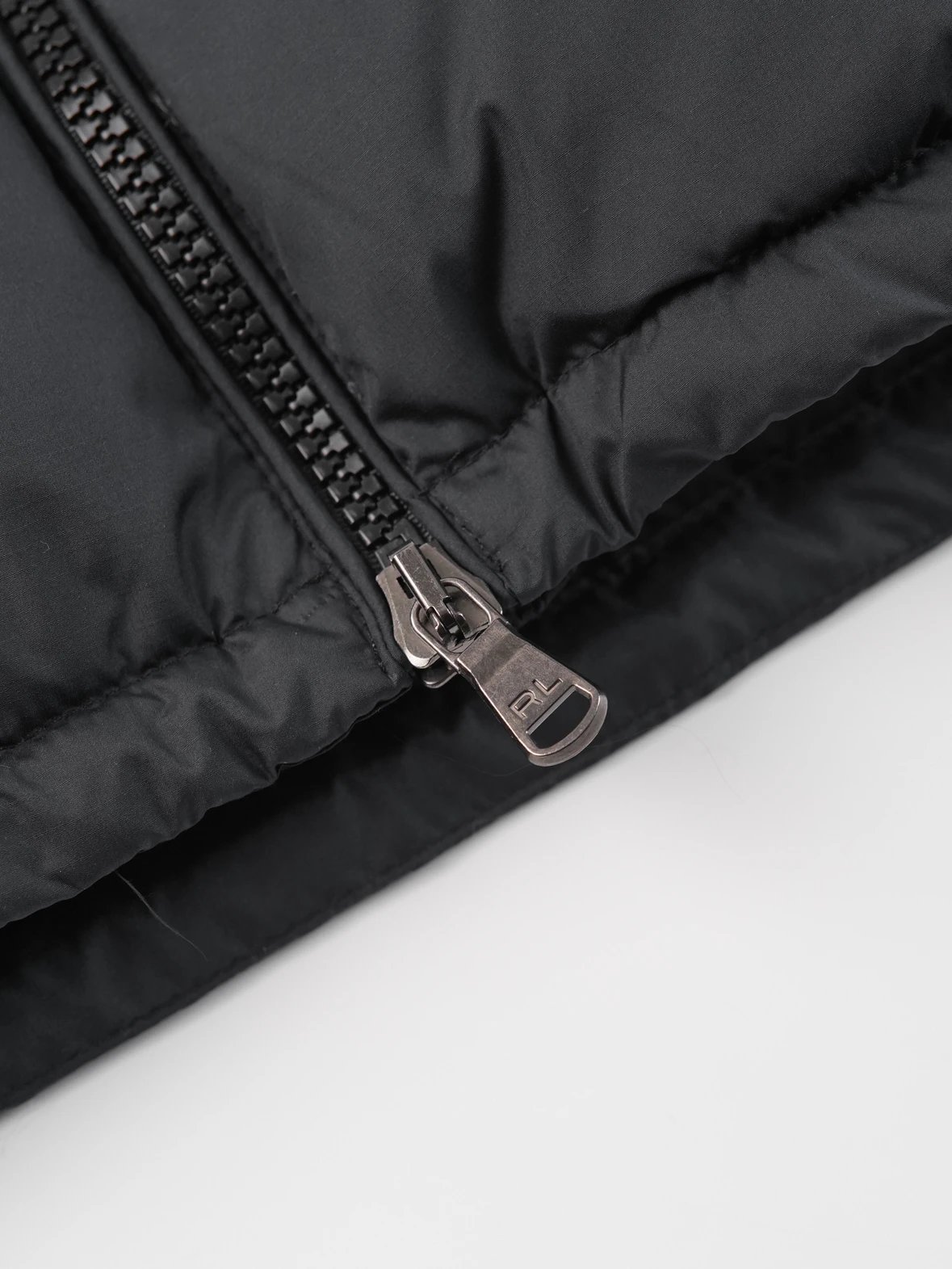 Item ID 8133 raff FW24 solid color down jacket “80 white duck down ” Zipper hooded