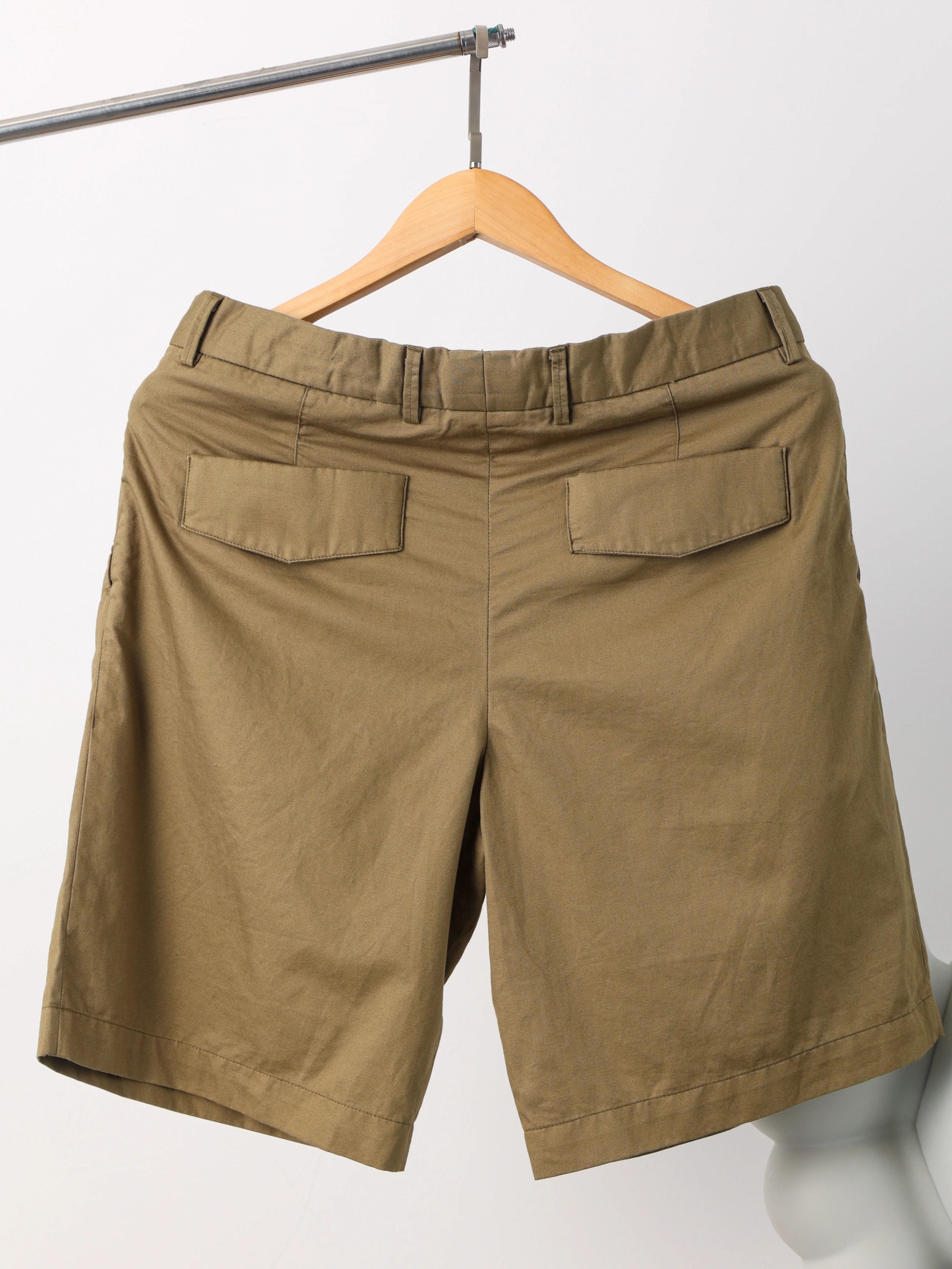 Item ID 8245 Zegna Zegna 2022ss - Medium waist fine spun linen shorts - Old money s