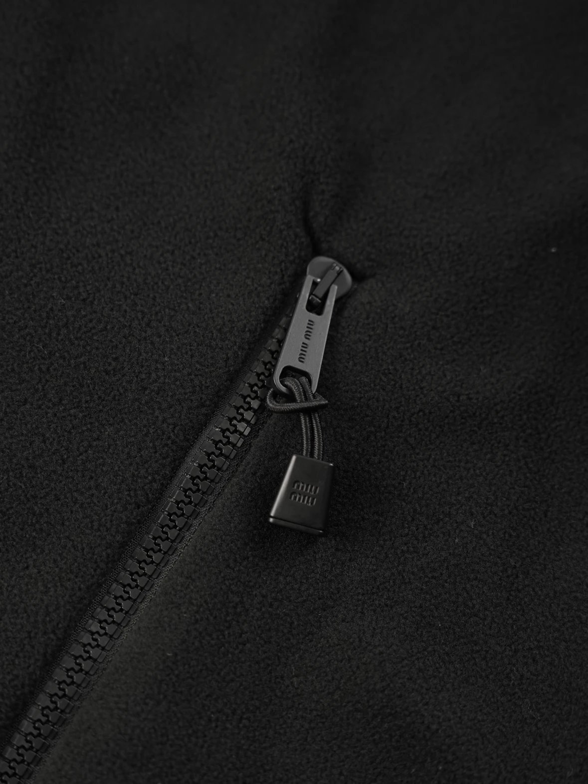 Item ID 8043 Miu Miu FW25 Chinese Valentine's Day cotton logo hooded fleece zipper