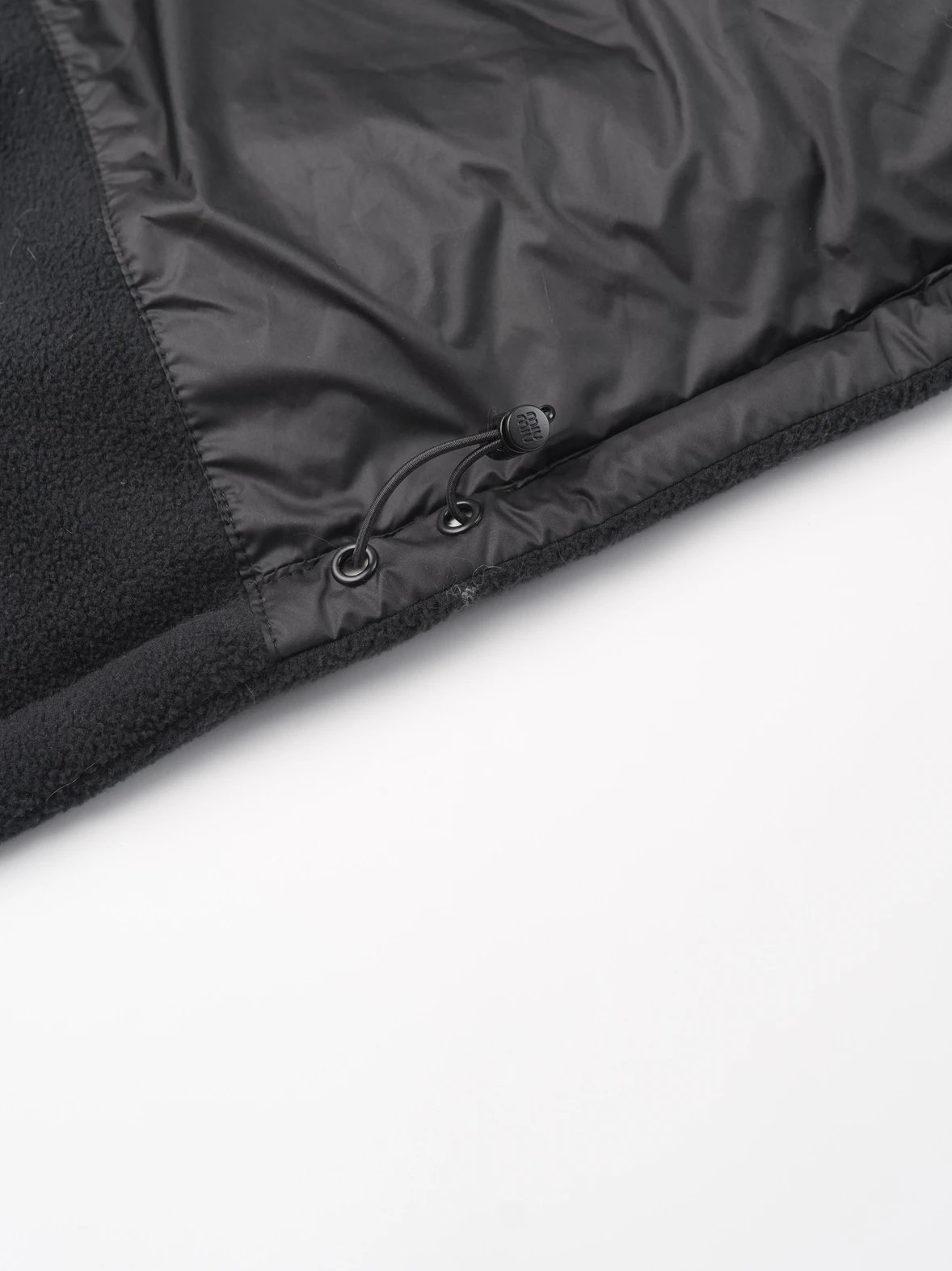 Item ID 8128 M1UM1U Miu Miu _mohair blend fur collar_ FW25 solid color stand up col