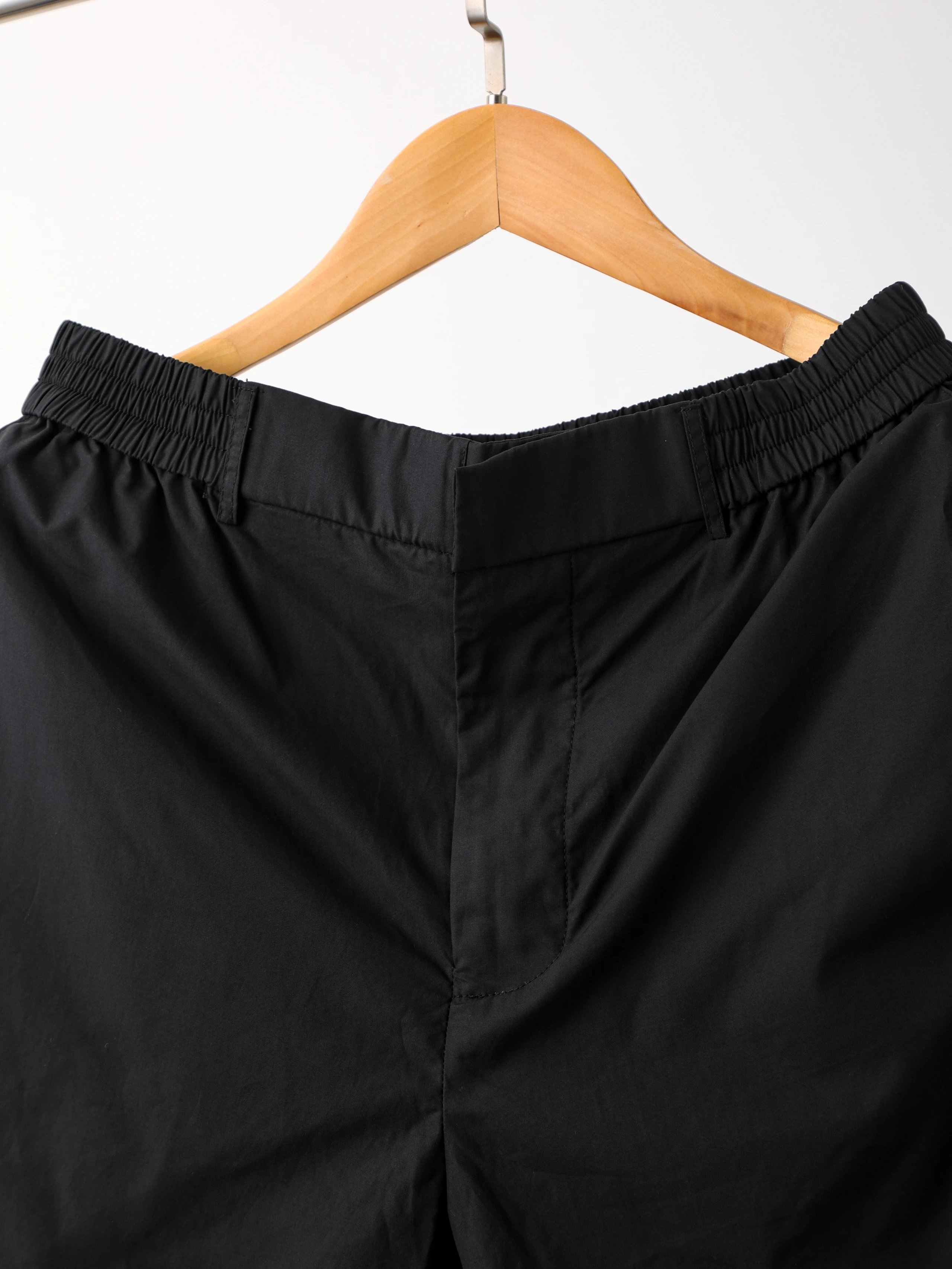 Item ID 8236 Fend1- Fendi -2025ss- Haute couture tencel cotton - back pocket embroi